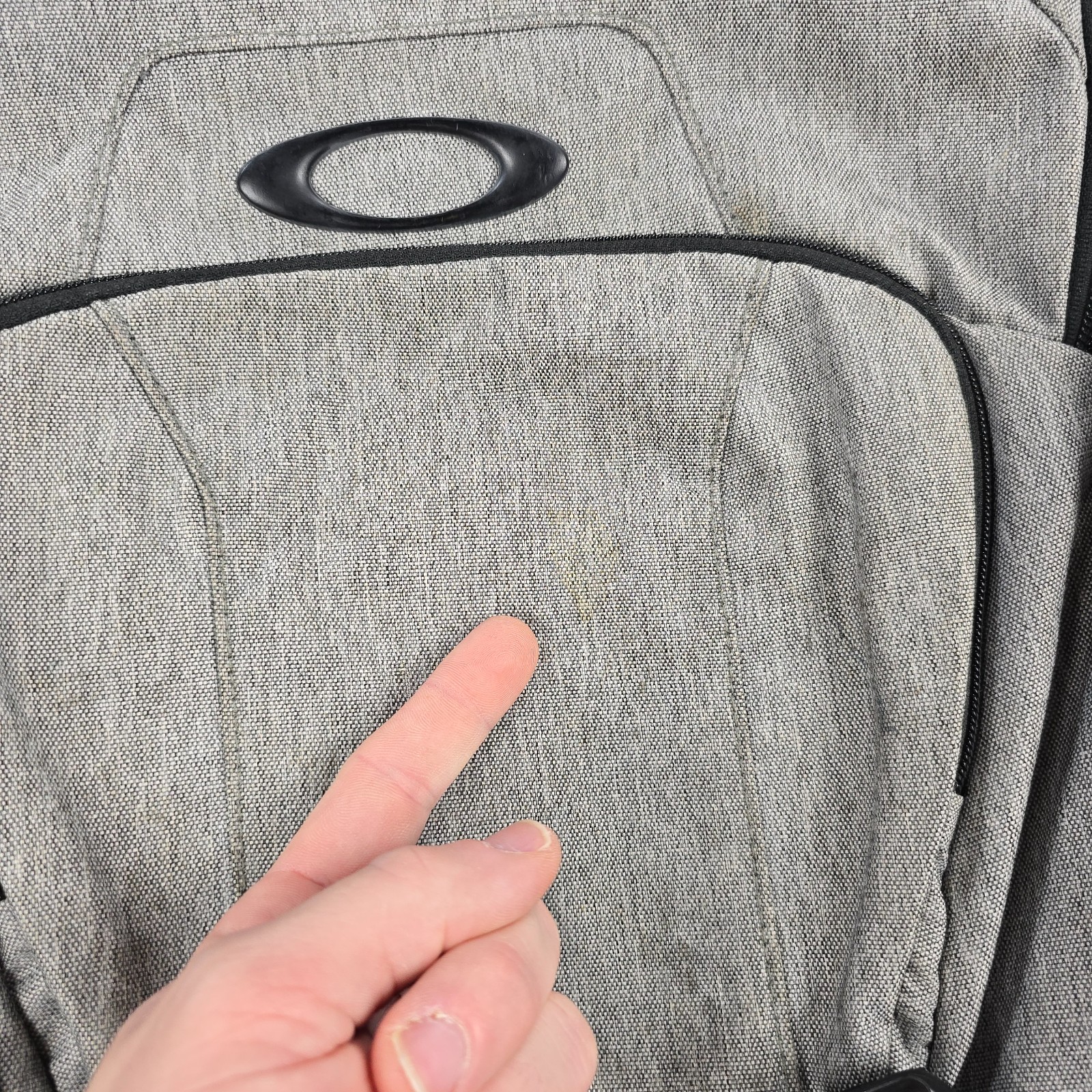 Oakley 30L Blade Backpack Gray Sunglasses Book Bag Damaged