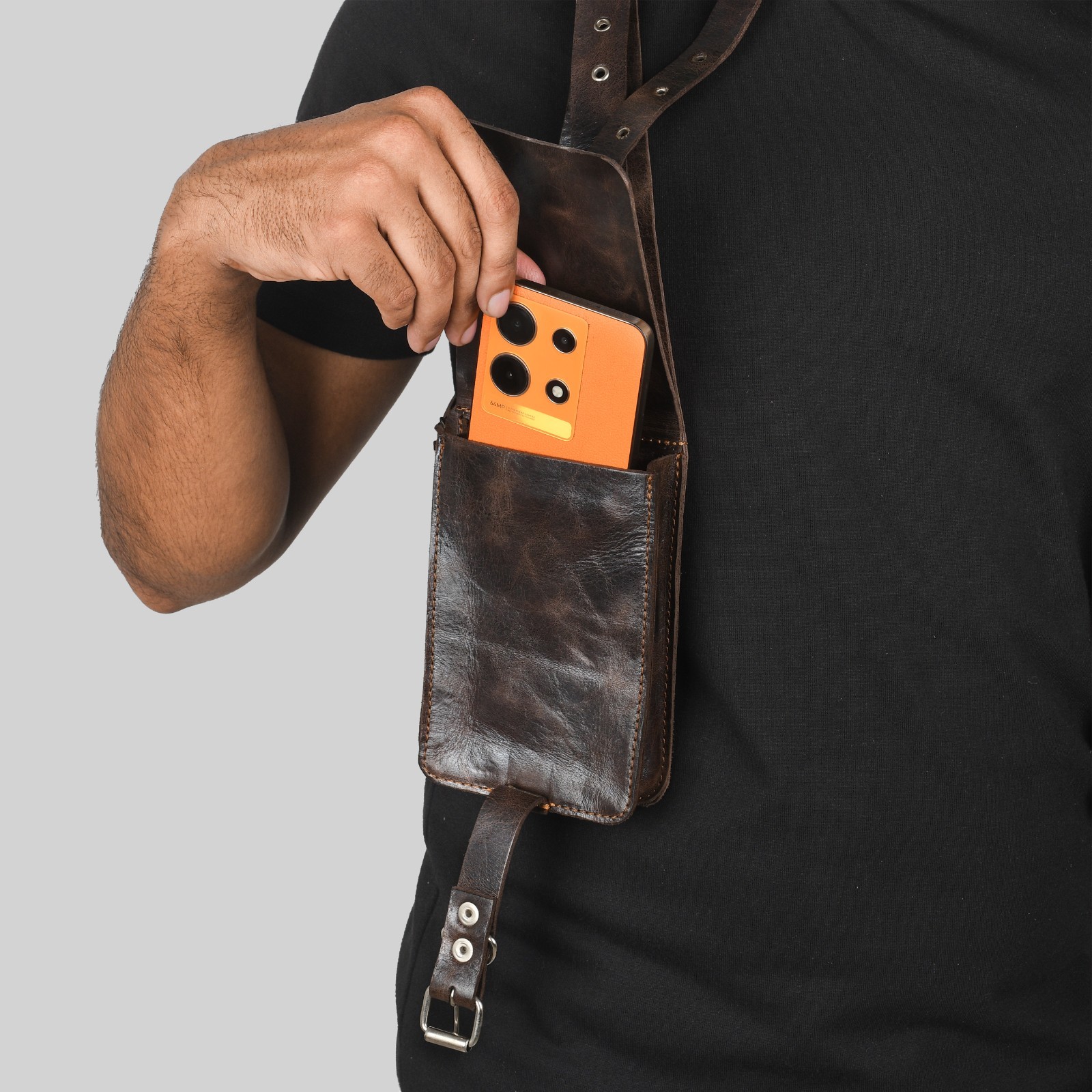 Mobile Holster Adjustable Harness with Zippered-Bags, Vintage Shoulder Holster