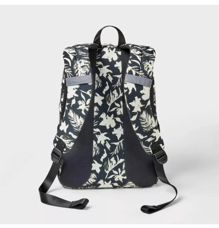 ALL IN MOTION TWEEN CRINKLE BACKPACK – BLACK & WHITE FLORAL