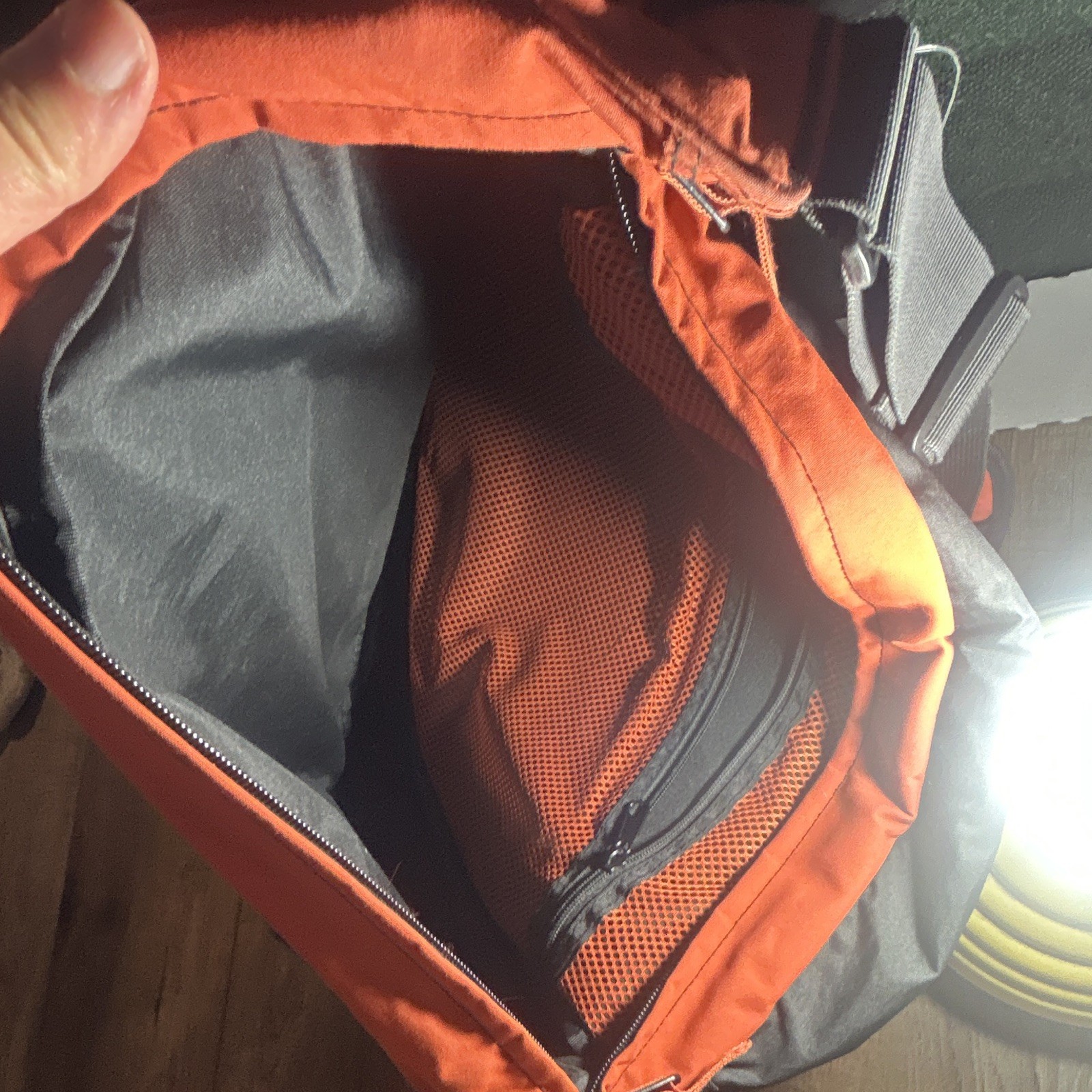 American Eagle Orange/Gray Messenger Bag Buckle Zip Adjustable Strap