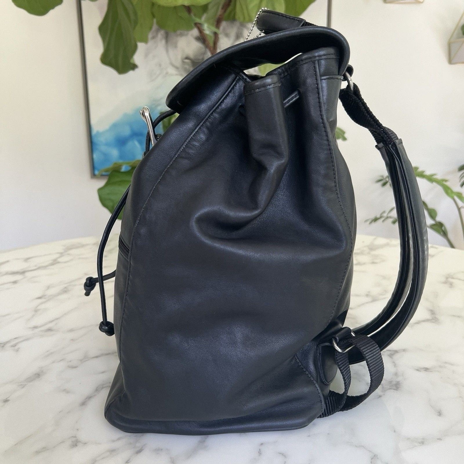 COACH Vintage Drawstring Buckle Backpack 0529 Black Leather Silver Nickel USA