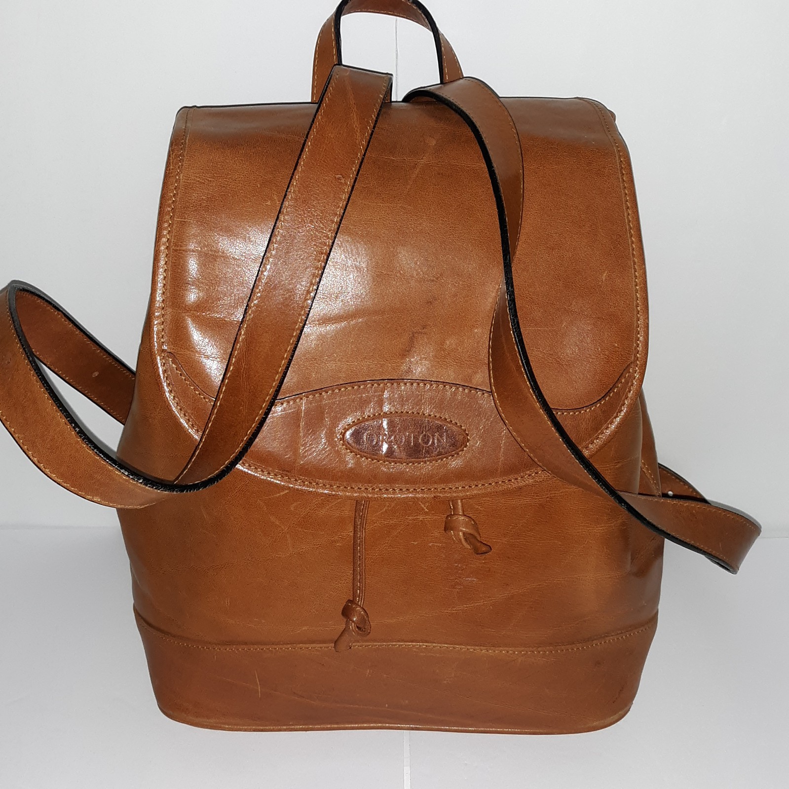 Vtg OROTON Australian Katoomba Backpack Leather Bag Cognac Drawstring Adj Straps