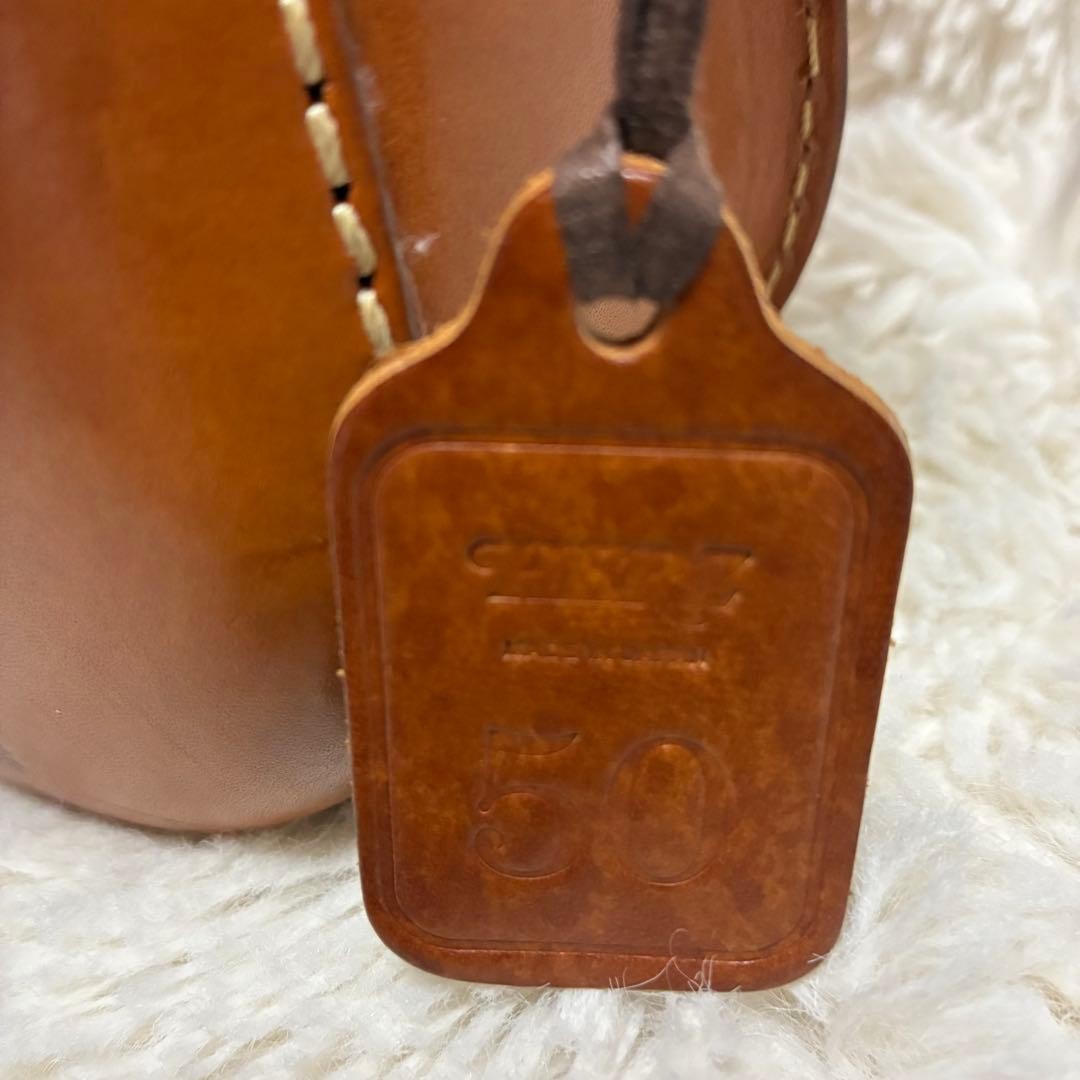 Brown Leather Shoulder Bag Flap Closure 24cm 9.4in Classic Style Strap 123cm