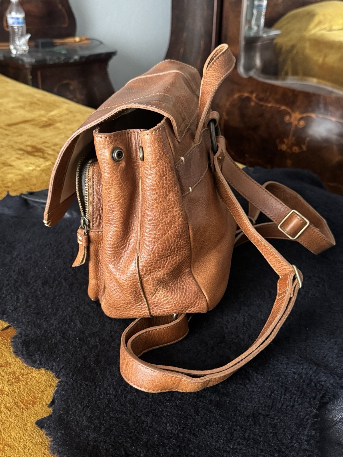 Buffalo Jackson Leather BACKPACK Brown Womens MINT in excellent condition