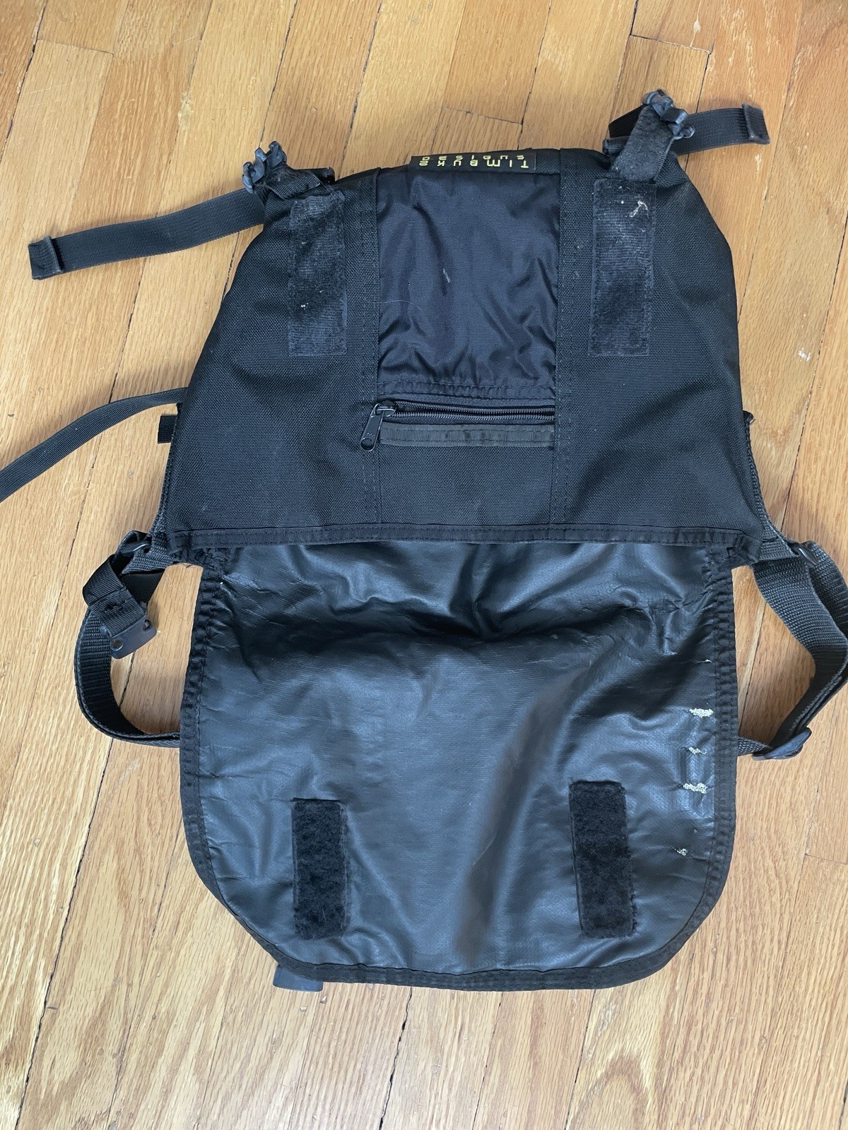 Timbuk2 Classic Messenger Bag Black Small