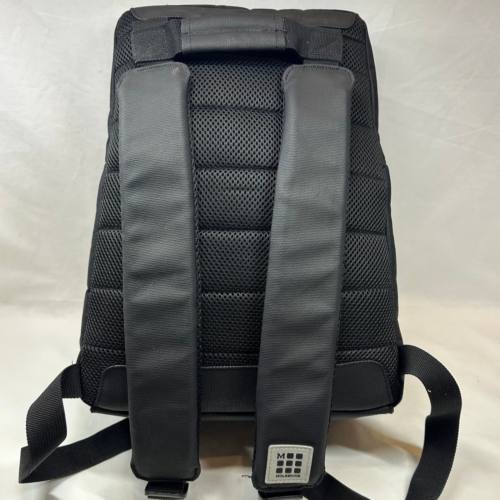 Moleskine Black Nomad Adjustable Strap Outer Pockets Laptop Backpack