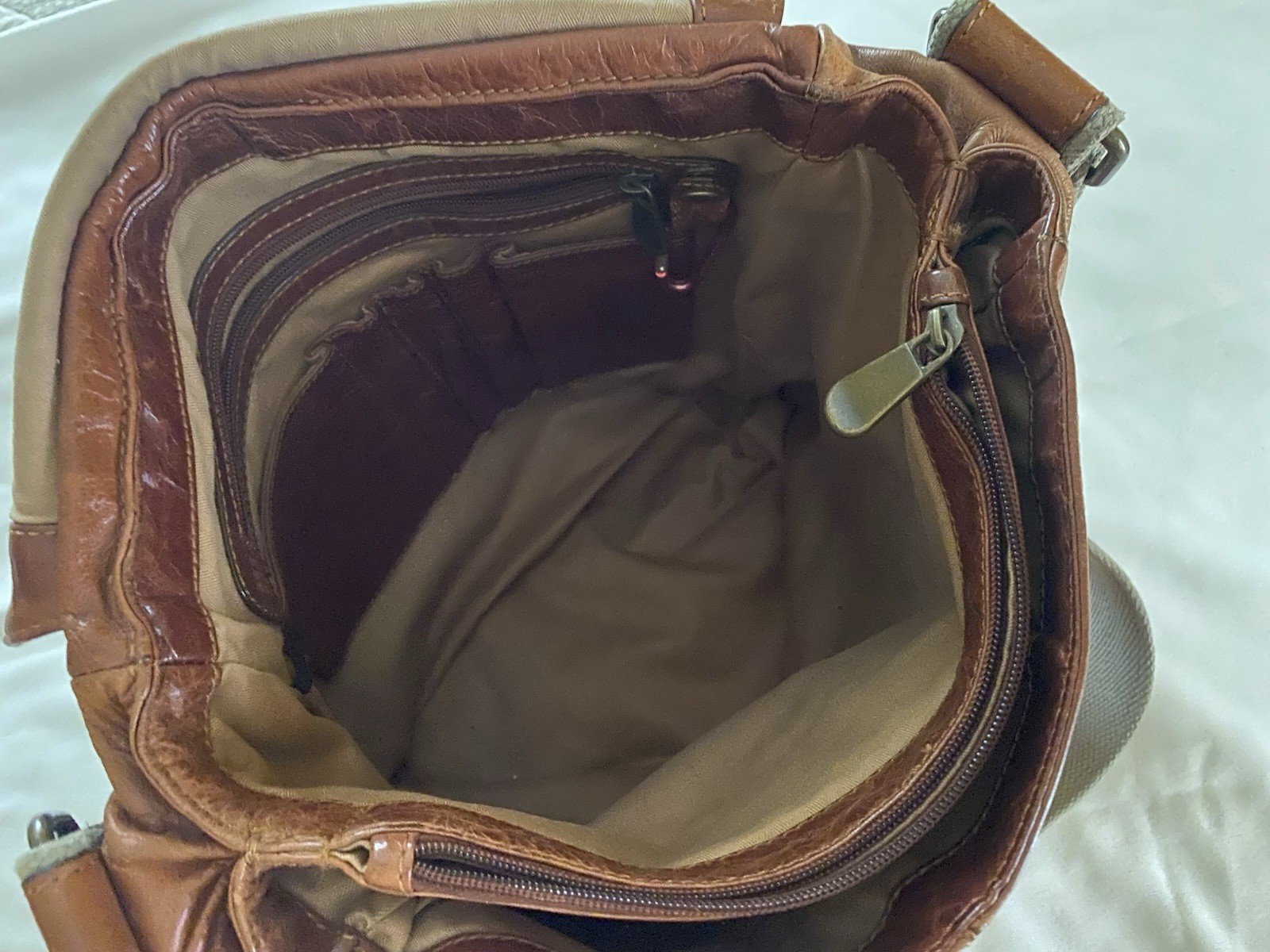 Fossil Vintage Leather Messenger Shoulder Crossbody Bag Brown Distressed