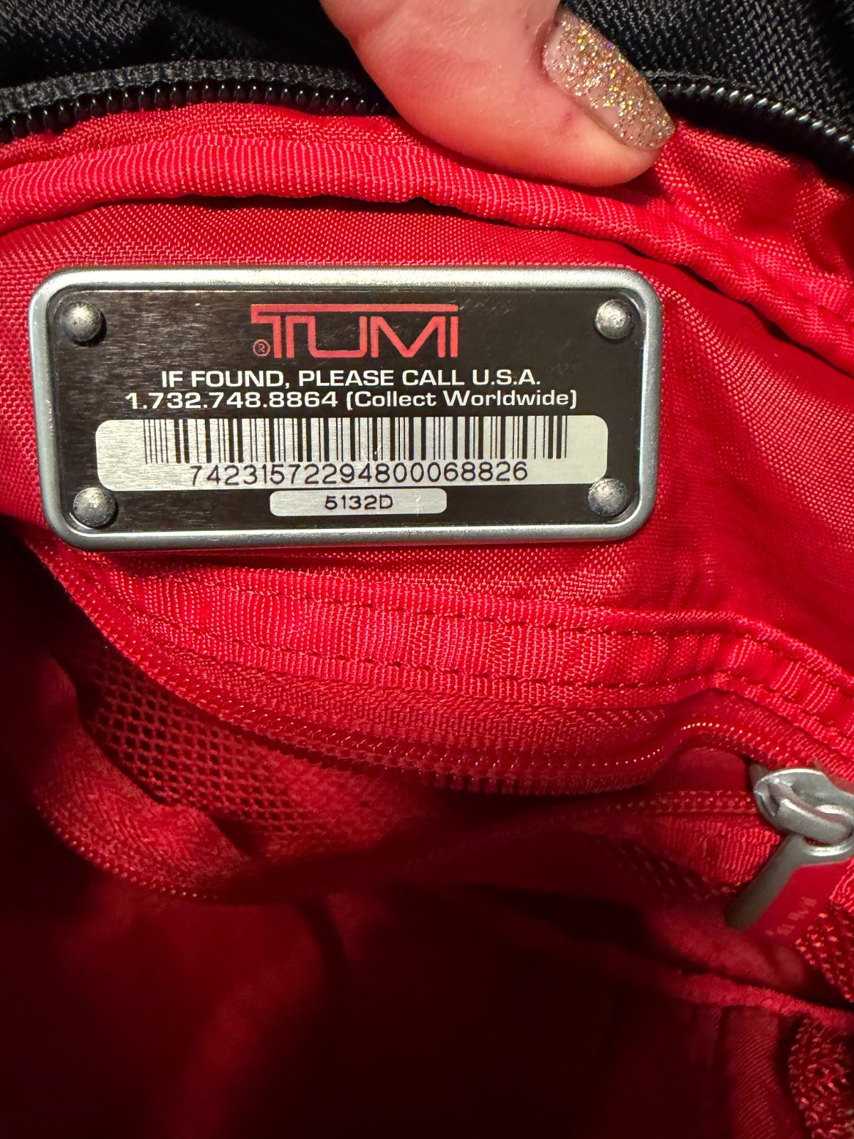 TUMI T-Tech Lightweight Nylon Flap Magnetic Closure Crossbody Shoulder Black Bag