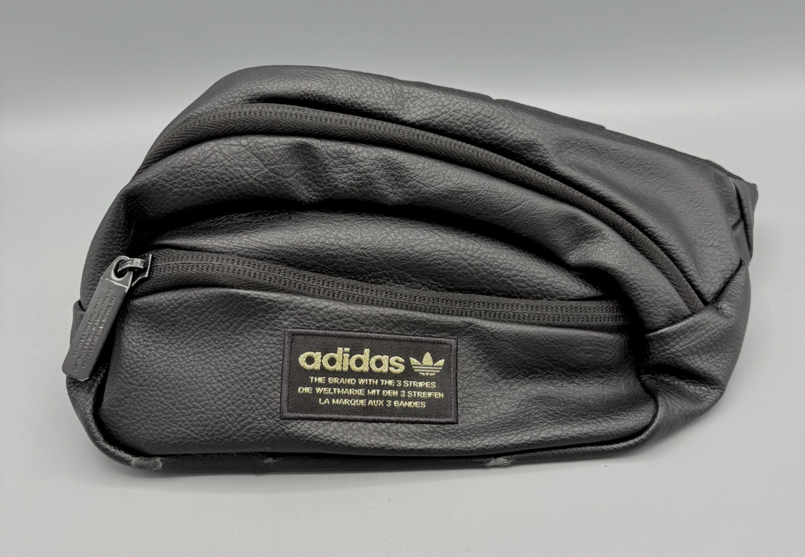 Adidas Originals Waist Bag Black Fanny Pack Crossbody Bag *Read