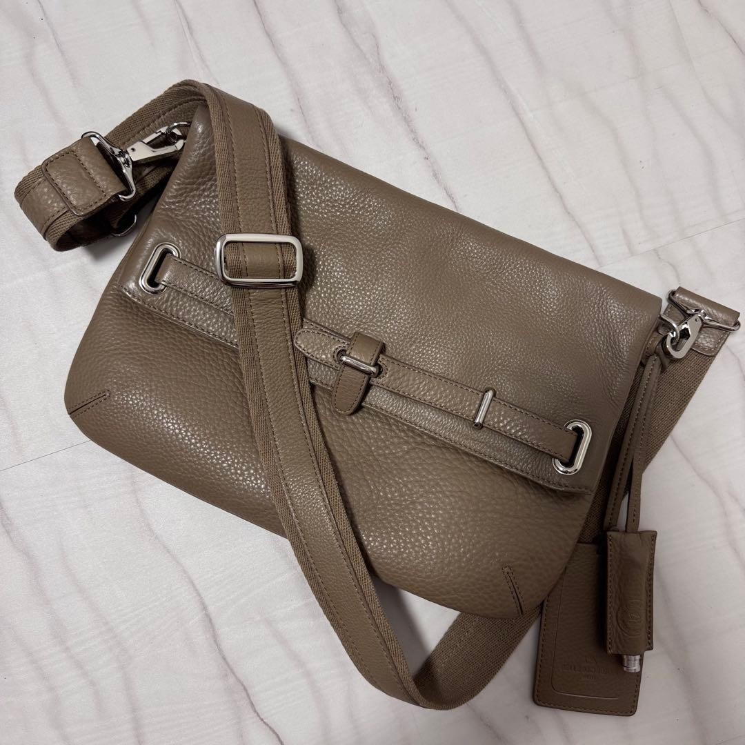 PELLE MORBIDA Maiden Voyage 2Way Clutch Bag Taupe Leather Shoulder Strap Japan