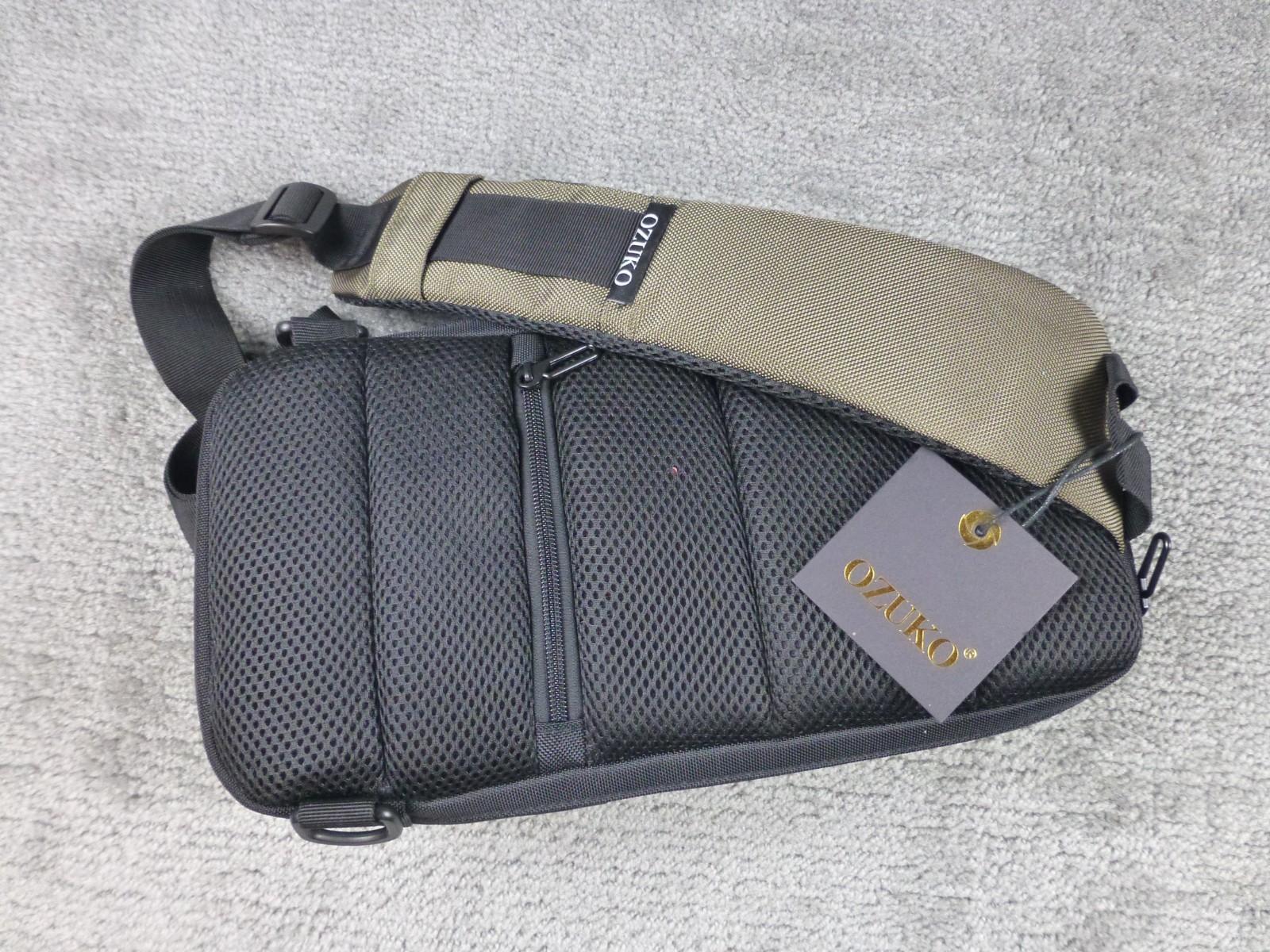 OZUKO Crossbody Men Lockable Shoulder Waterproof Short Trip Sling Bag Brown NWT