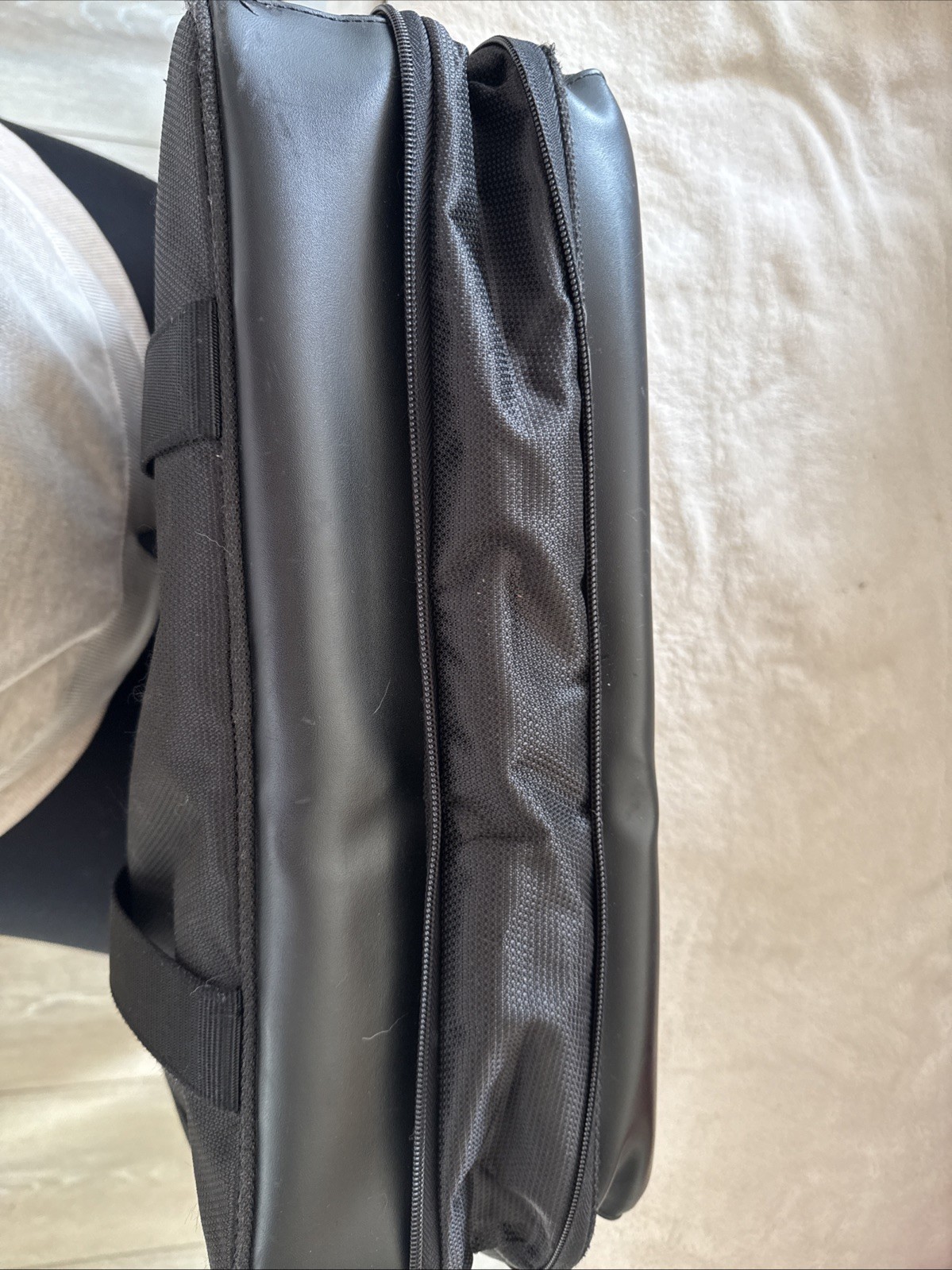 Tumi Tech Ballistic Nylon Briefcase Messenger Laptop Bag Black Crossbody Buckle