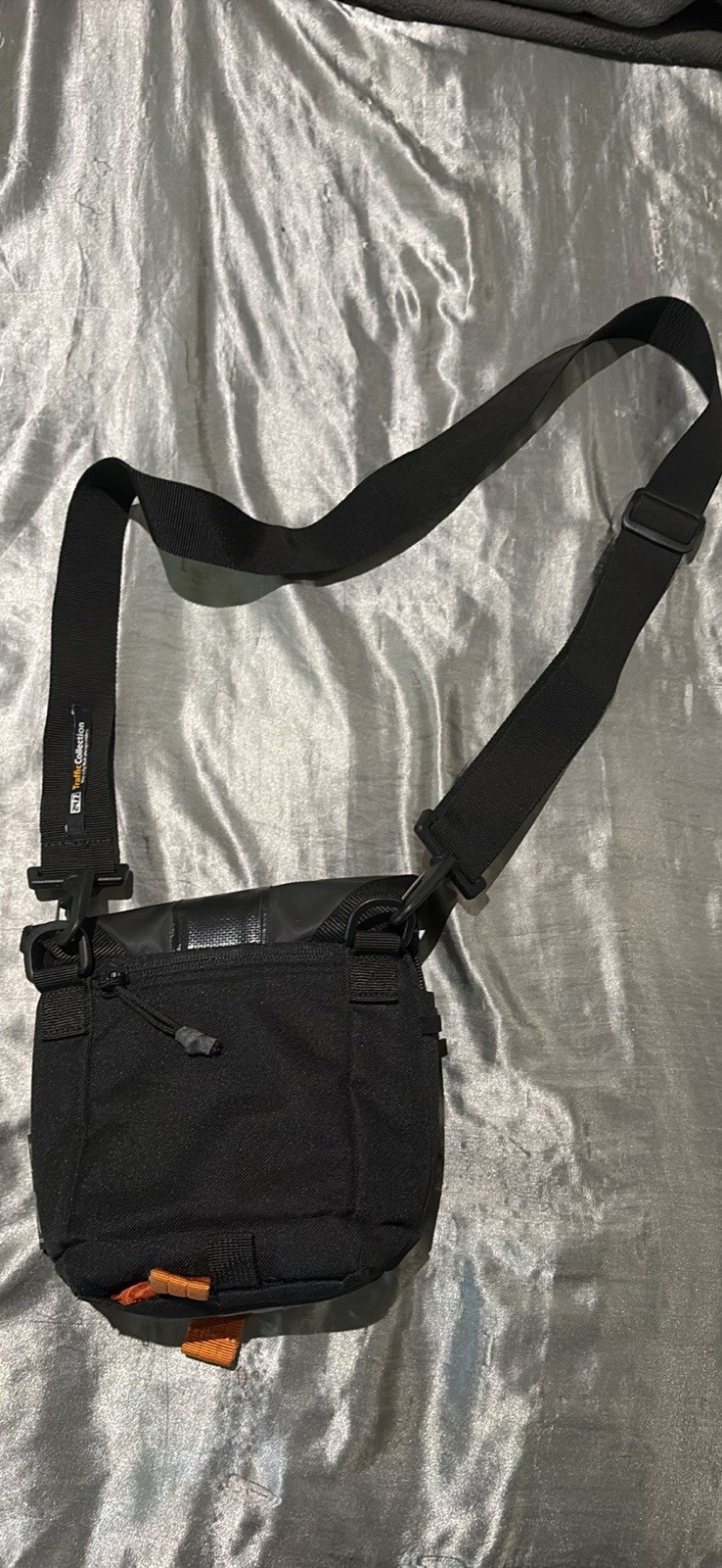 247 Black/Orange Small Crossbody Bag Adjustable Strap Inner Pockets Zip
