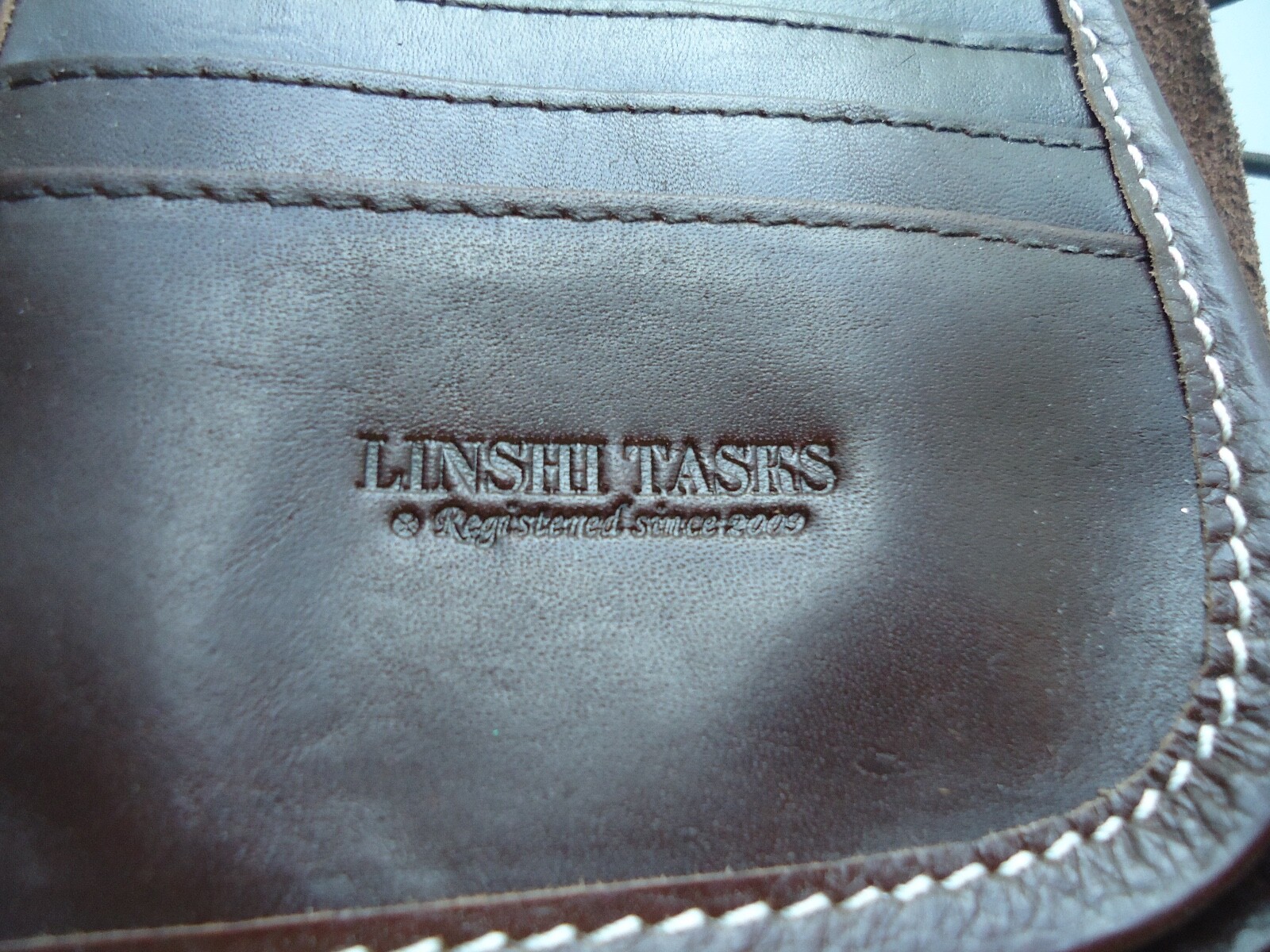 LINSHI TASKS Men’s Brown Leather Button Clutch Bag Size-8.5x6x2 in