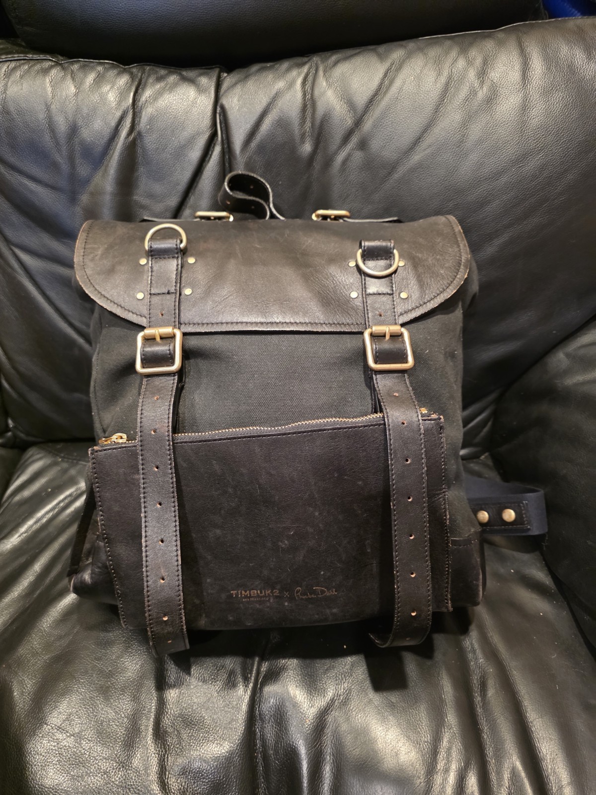 Timbuk2 x Phoebe Dahl Jet Set Convertible Leather/Canvas Black Backpack.