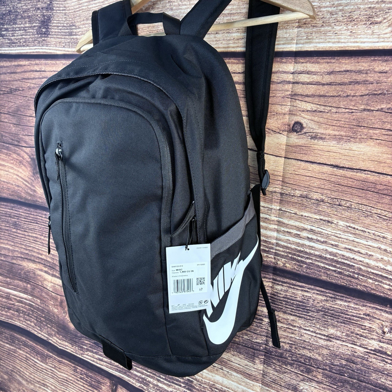 Nike Brasilia Medium Backpack Black White Swoosh School Gym Bag 24L BA6103-013