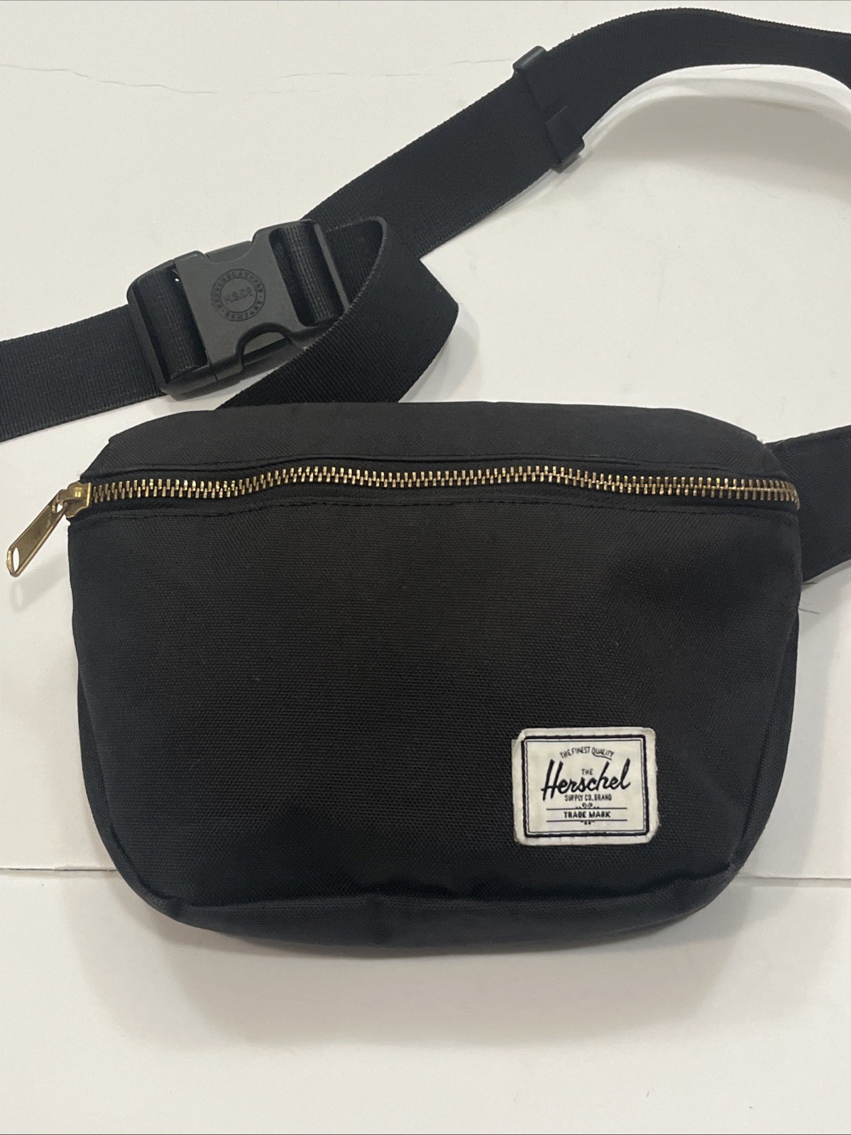 Herschel Supply Co. FIFTEEN Hip Pack – Black Canvas w/ Exposed Brass Zipper