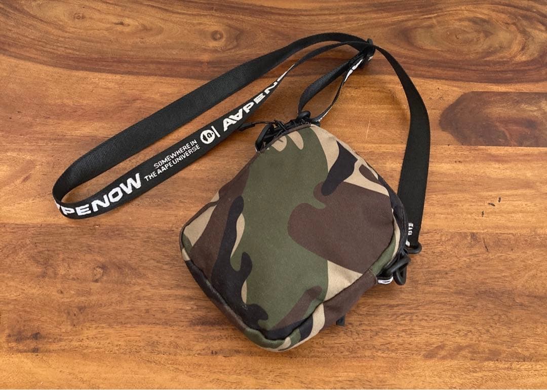 AAPE NOW SMALL SHOULDER BAG