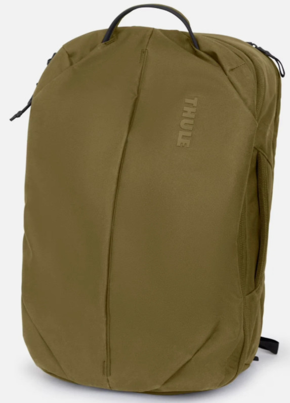 Thule Nutria Aion Travel Backpack 40L