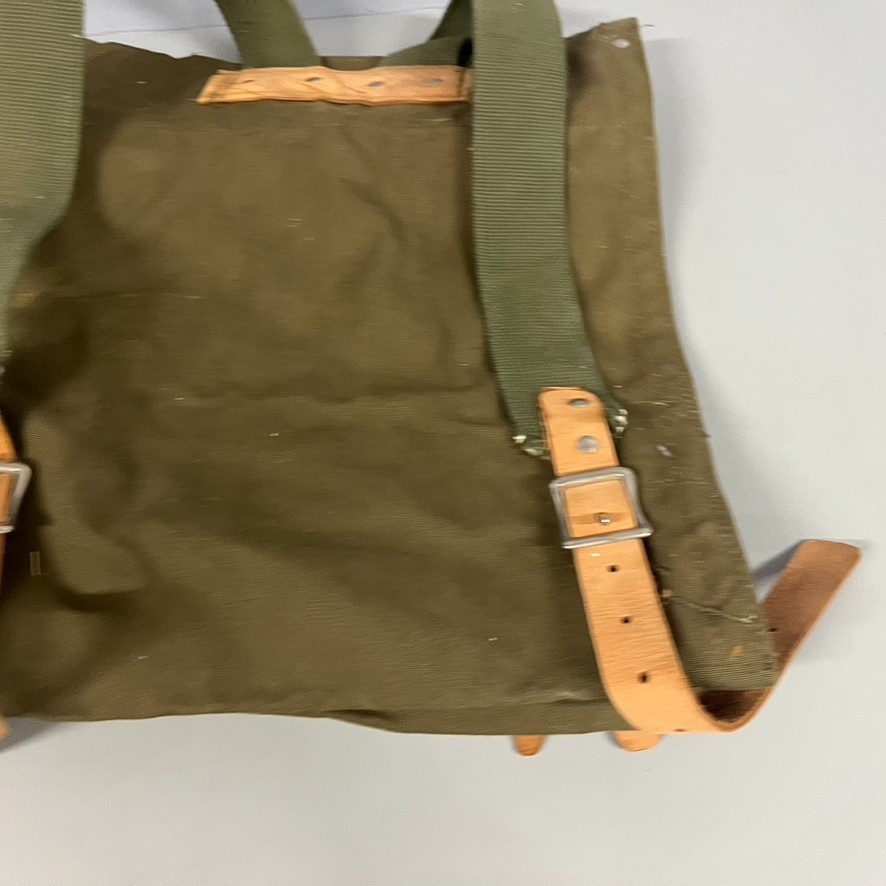 VTG Canvas Leather Rucksack Backpack Army Green Olive Drab Outdoor Travel