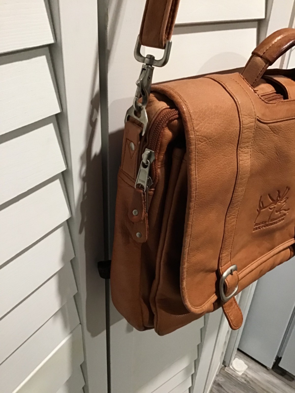 Canyon Outback Leather Briefcase Business Messenger Laptop Computer Bag