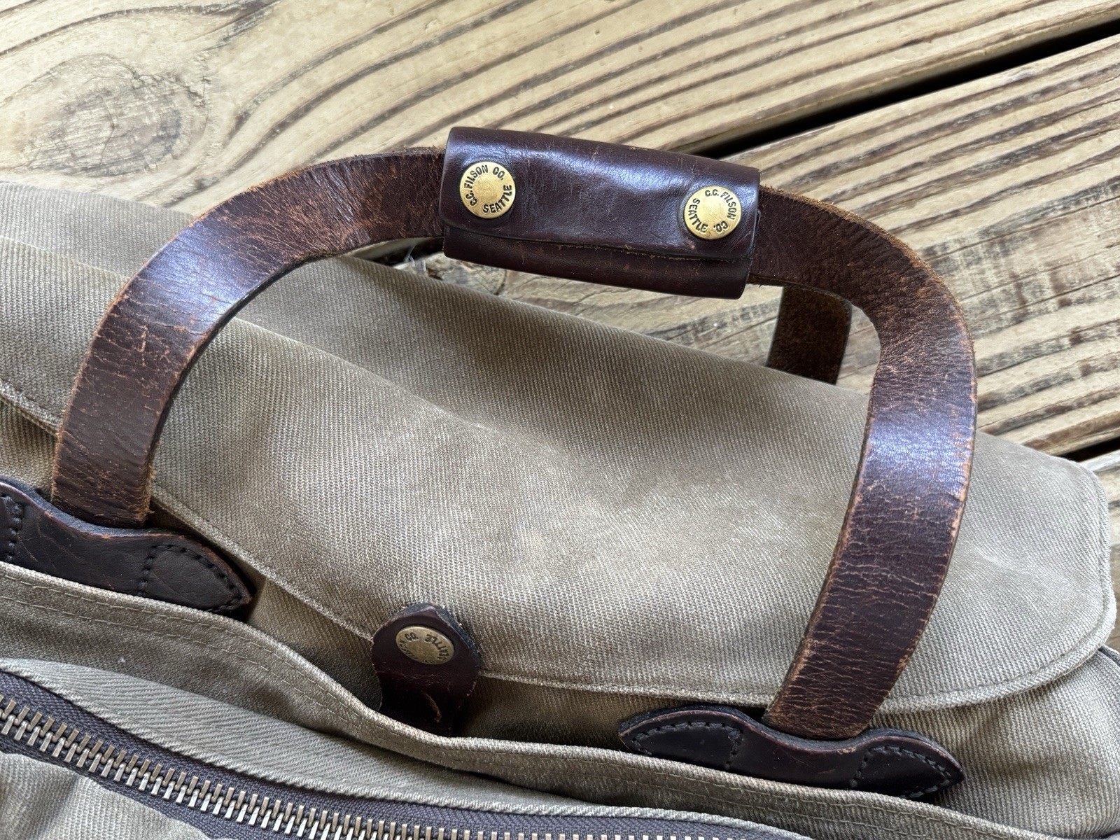Vintage Filson 258 Padded Computer Briefcase Otter Green YKK Patina Broken In