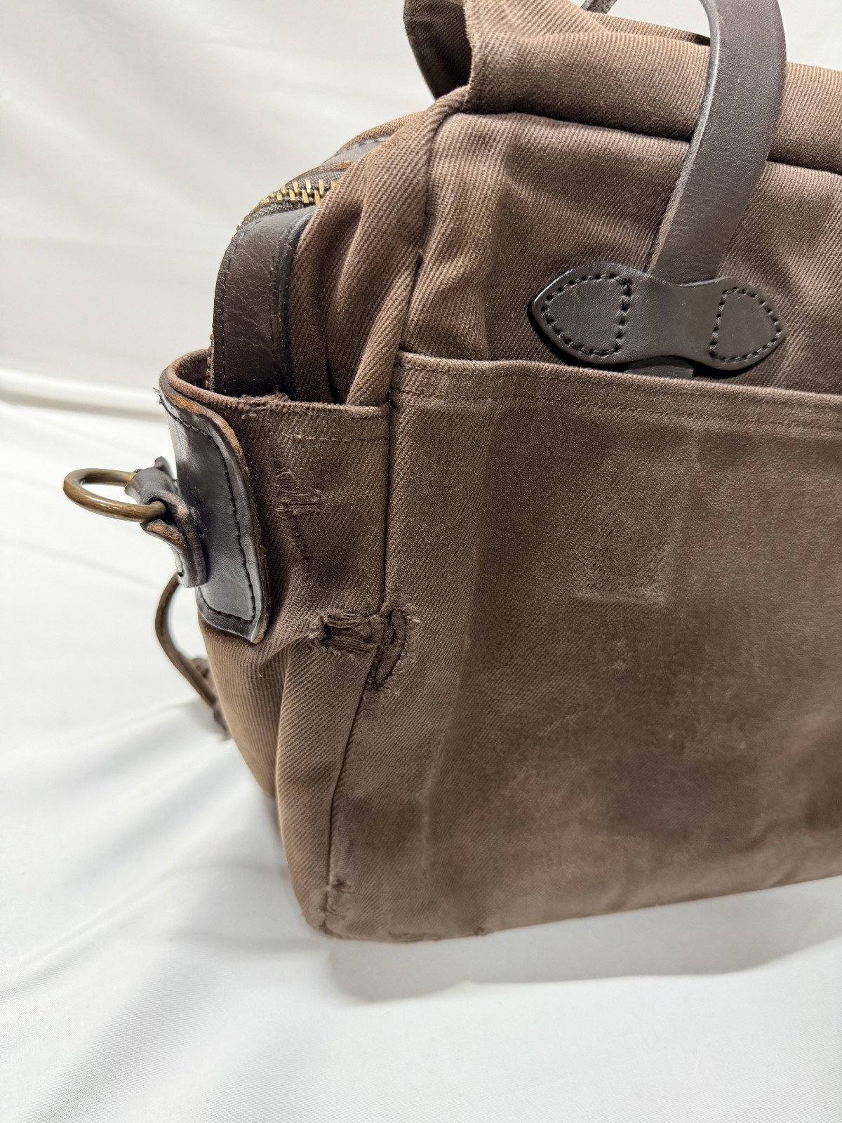 Filson Rugged Twill Padded Computer Bag Brown Made in USA STYLE:70258
