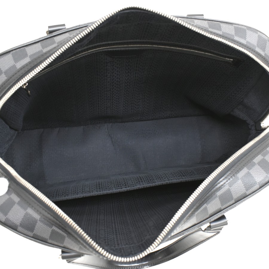 LOUIS VUITTON Damier Graphite Porte Documents Voyage N51195 T1CC
