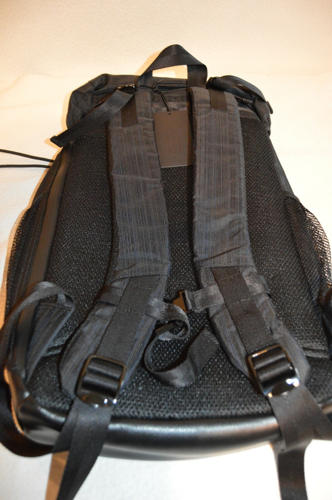 URI MINKOFF COLISEUM Backpack Bookbag NWT Size 20x11x5in Retail $250