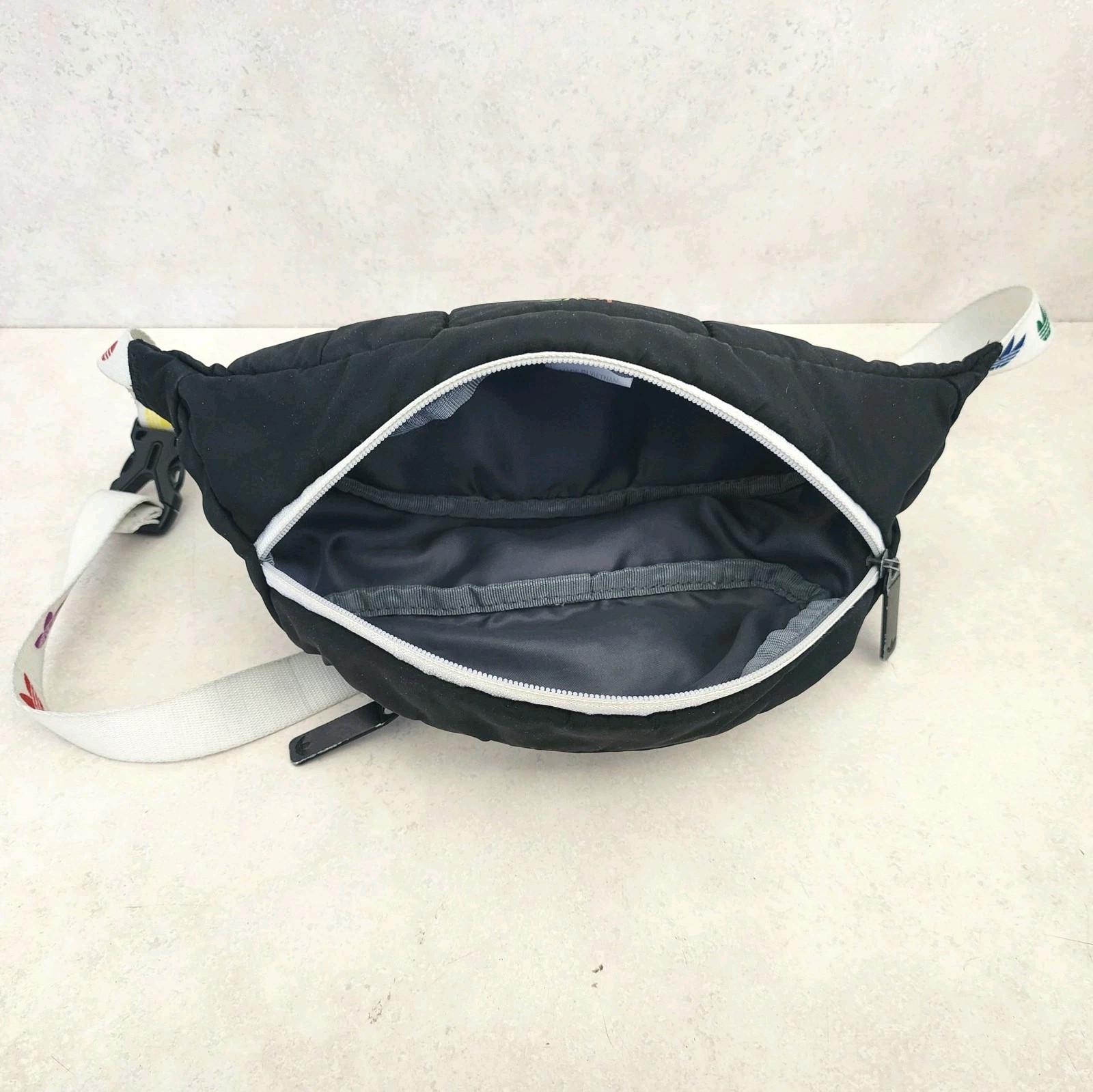adidas Originals Pride Belt Bag Waist Fanny Pack Black Rainbow Trefoil Logo 2019