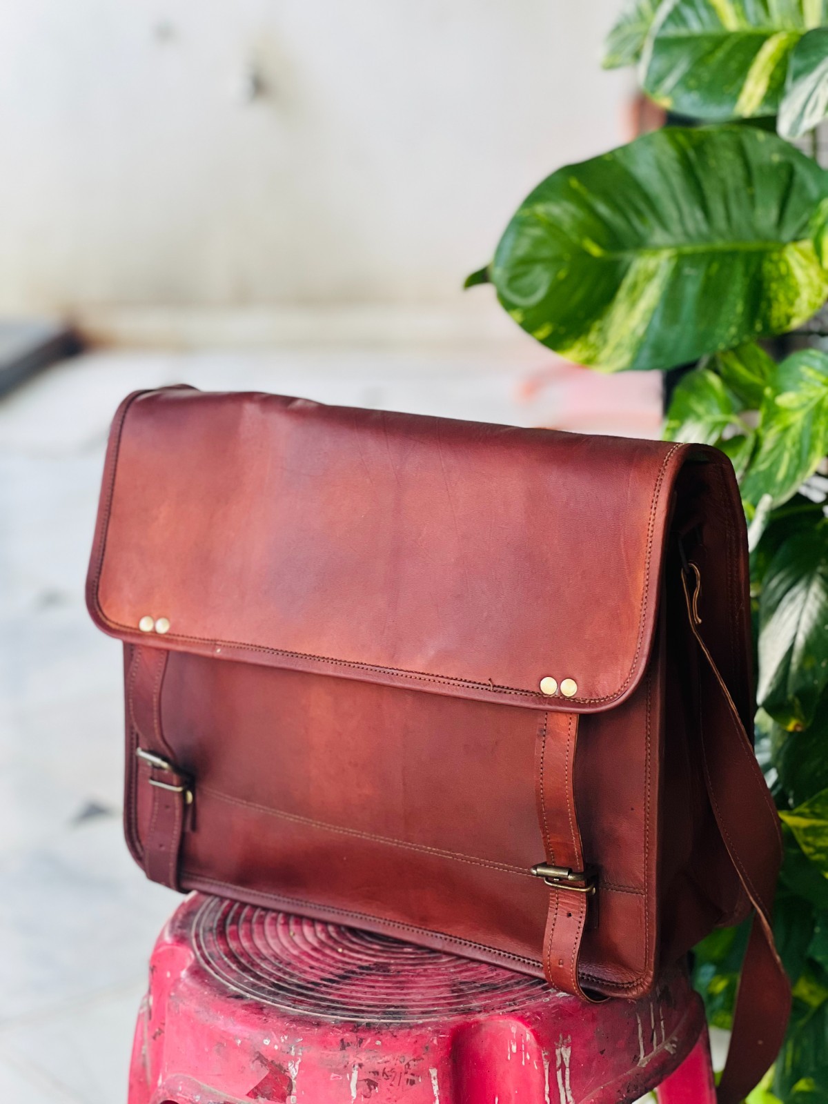 16″Secure Leather Bag for Men – Full Grain Leather Laptop Satchel Offic…