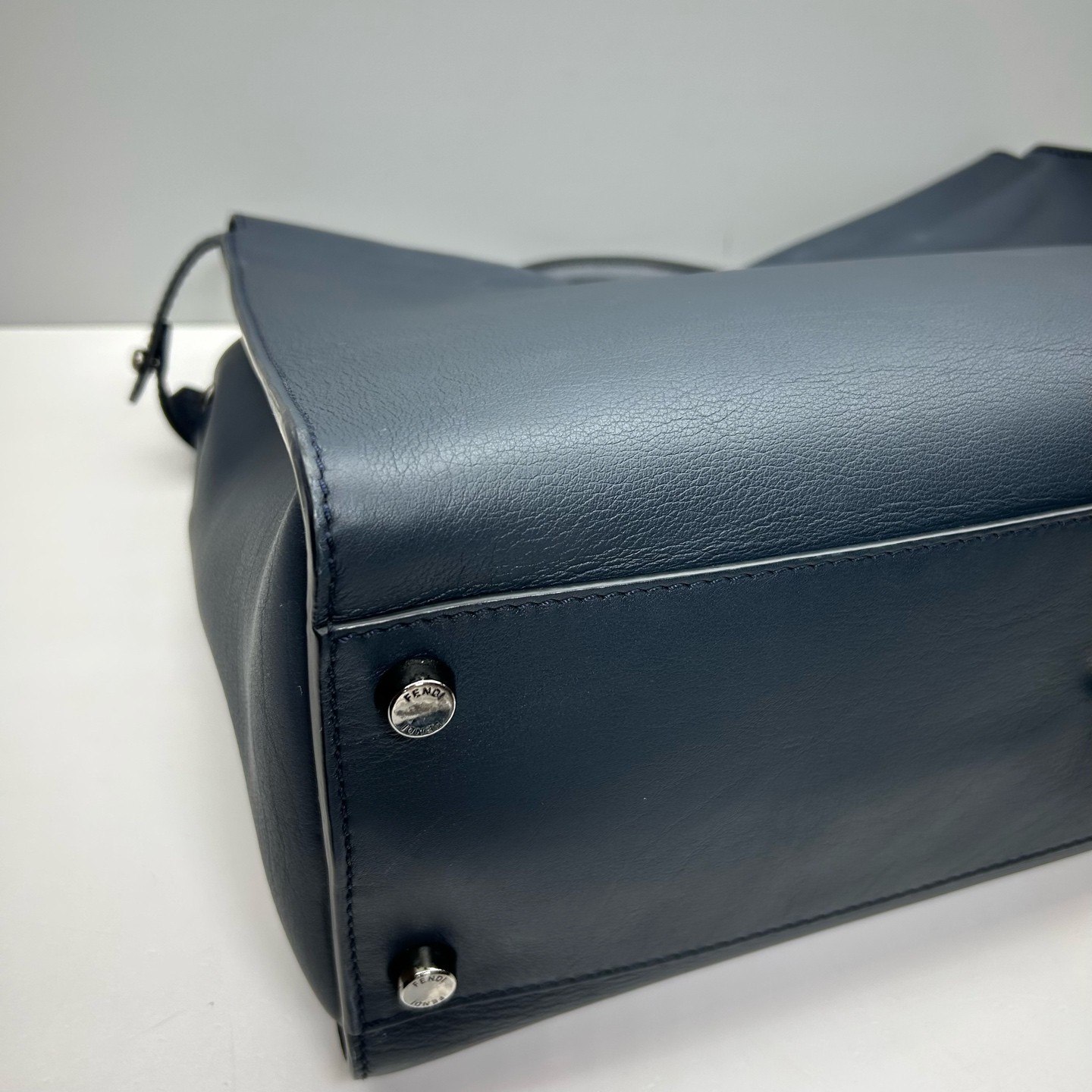 Fendi Pre-Owned Authentic Peekaboo Briefcase Free Shipping 40x30x16cm