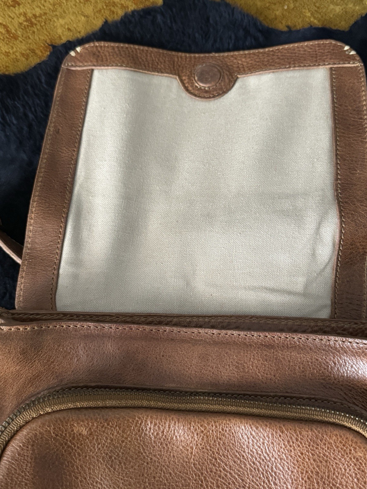 Buffalo Jackson Leather BACKPACK Brown Womens MINT in excellent condition