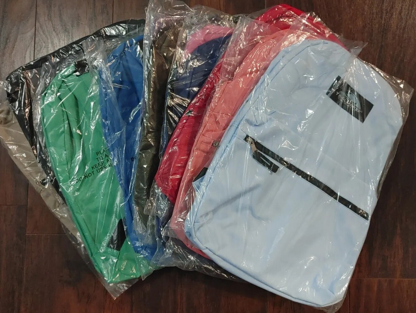 12 pcs bulk pack 16.5″ Trailmaker Classic Lightweight Backpack School Travel