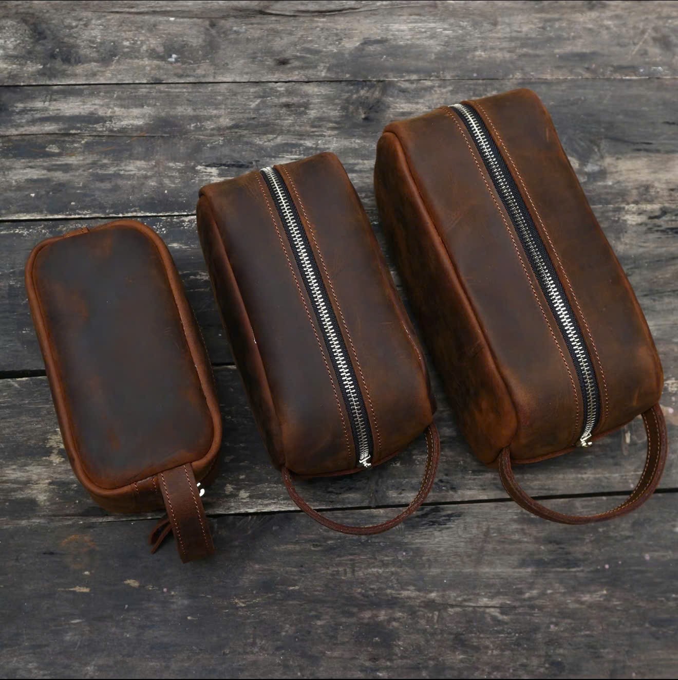 Premium Leather Dopp Kit – Personalized Men’s Travel Case – Gift for Him TH01