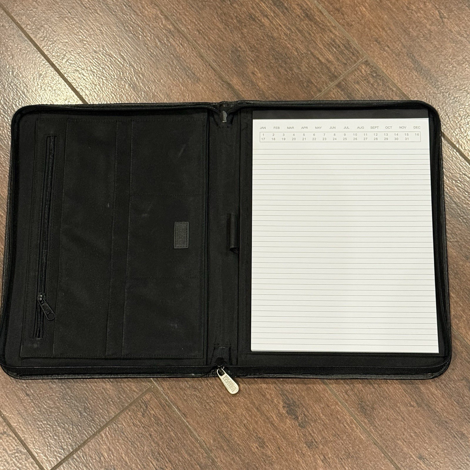 WILSON’s Zip Around Pebble Leather Black Work Business PORTFOLIO 10×13”