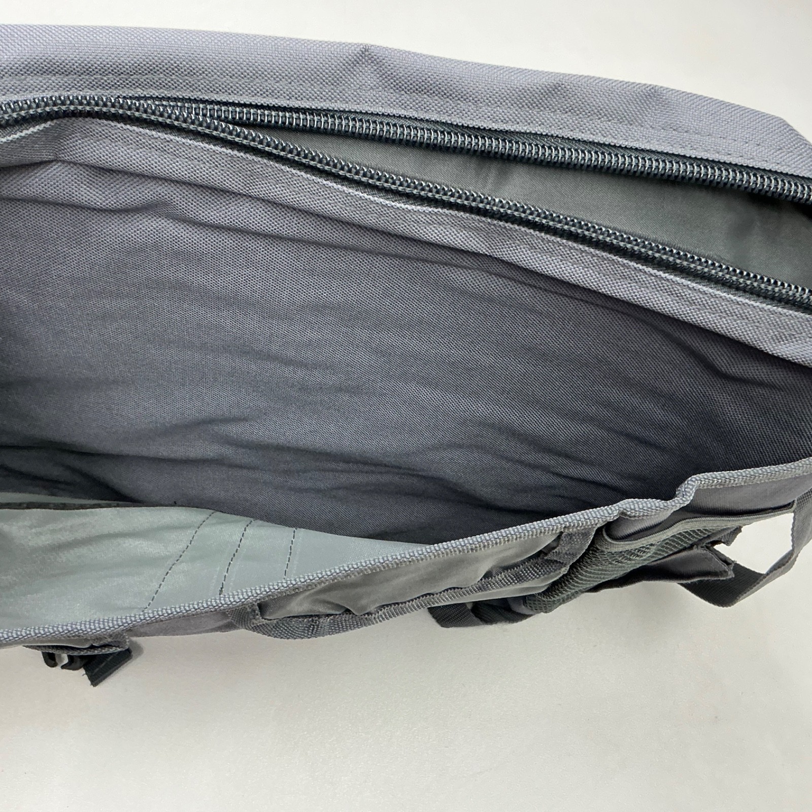 2006 Guess Urban Messenger Computer Complete Carry On Bag Marciano Grey NWT