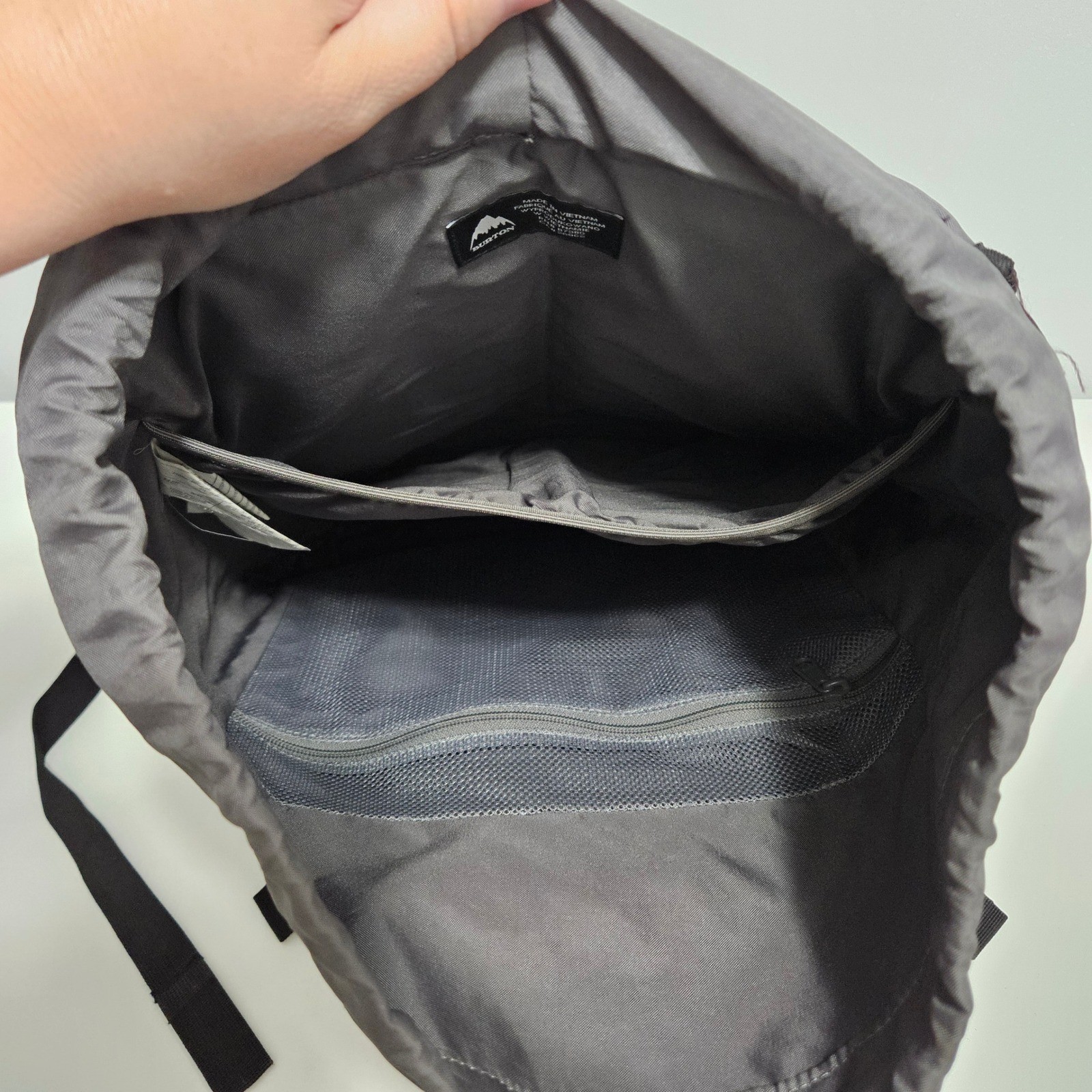 Burton Outing Backpack Black Gray Rucksack Laptop Sleeve School Travel Bag