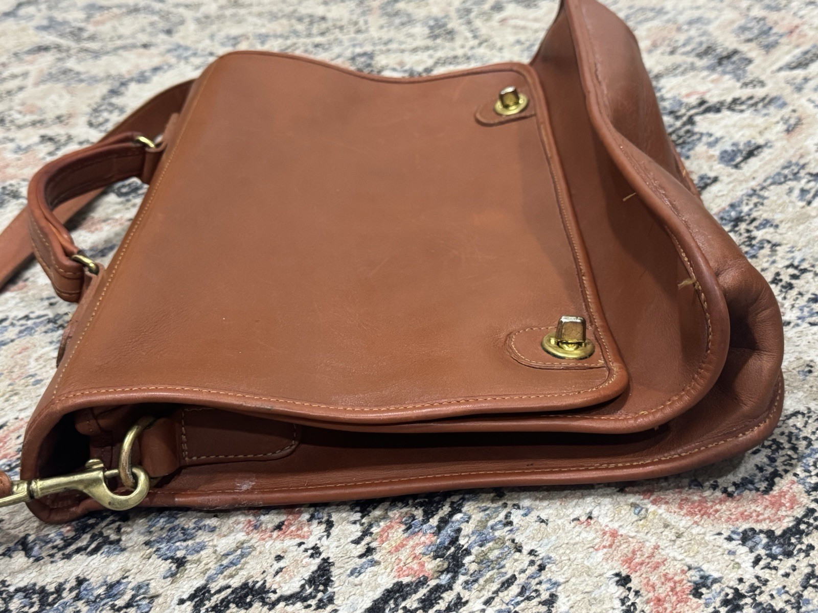 ROBERT CHEAU Heavy Saddle Leather Briefcase / Messenger Bag – American Made