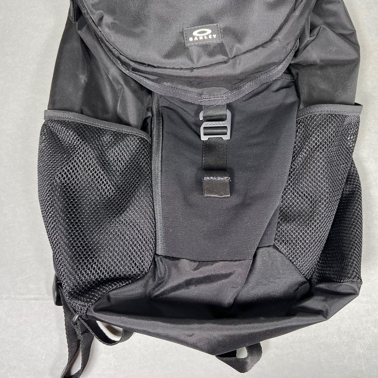 Oakley Clean Days Backpack Black 22L 100% Recycled Nylon Water Repellent MINT