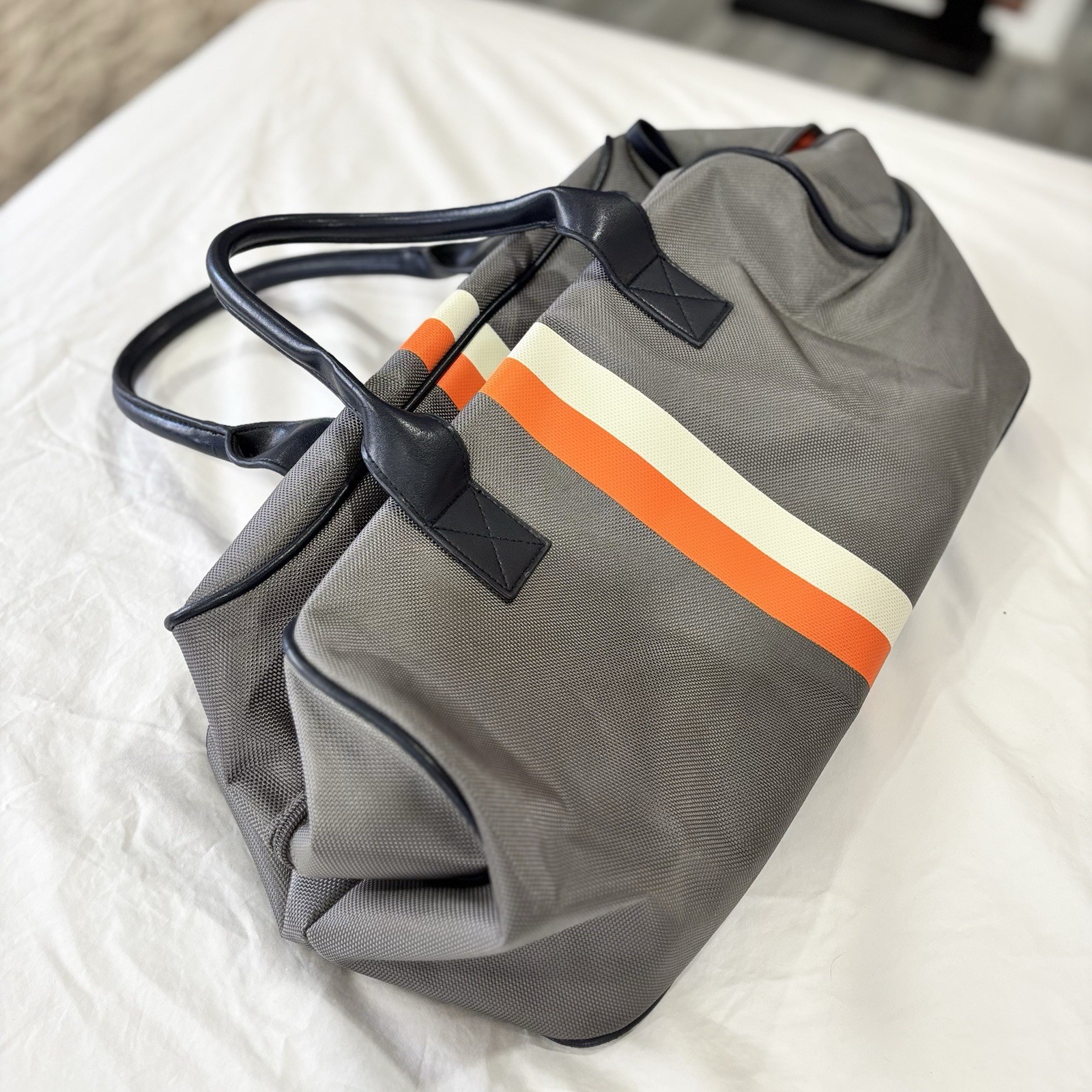 Grey Canvas Weekender Duffle Bag Retro Racing Stripe Travel Overnight Carry On