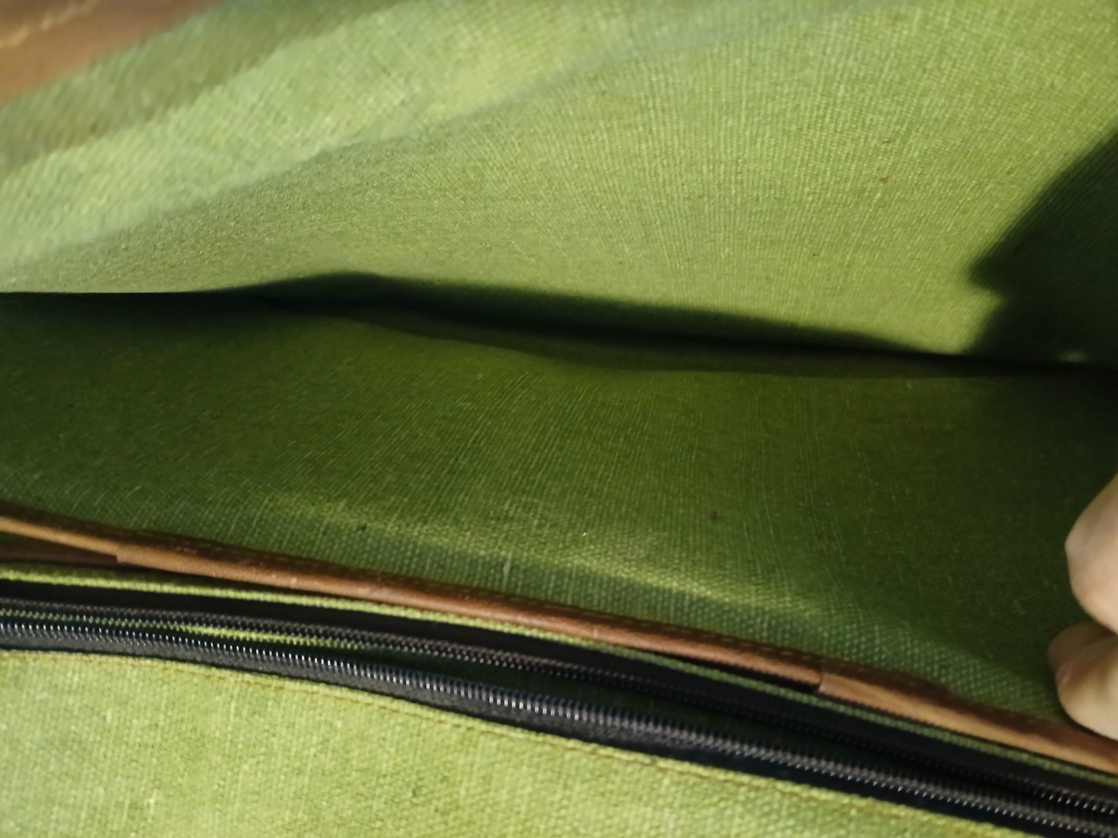 MEN’S HANDMADE WORLD EXECUTIVE BROWN LEATHER SATCHEL MESSENGER BAG MADE IN USA