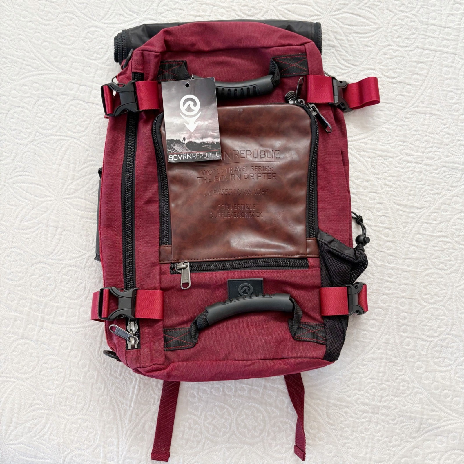 SOVRN REPUBLIC 30L Drifter 2.0 Convertible Duffle / Backpack, Burgundy