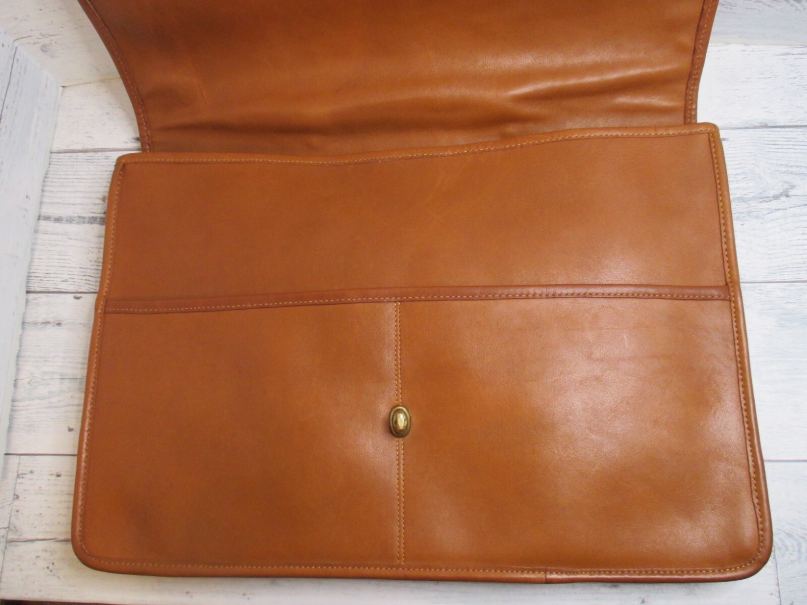 COACH Vintage British Tan Shoulder Portfolio Bag / Slim Satchel – Men/Women NMVC
