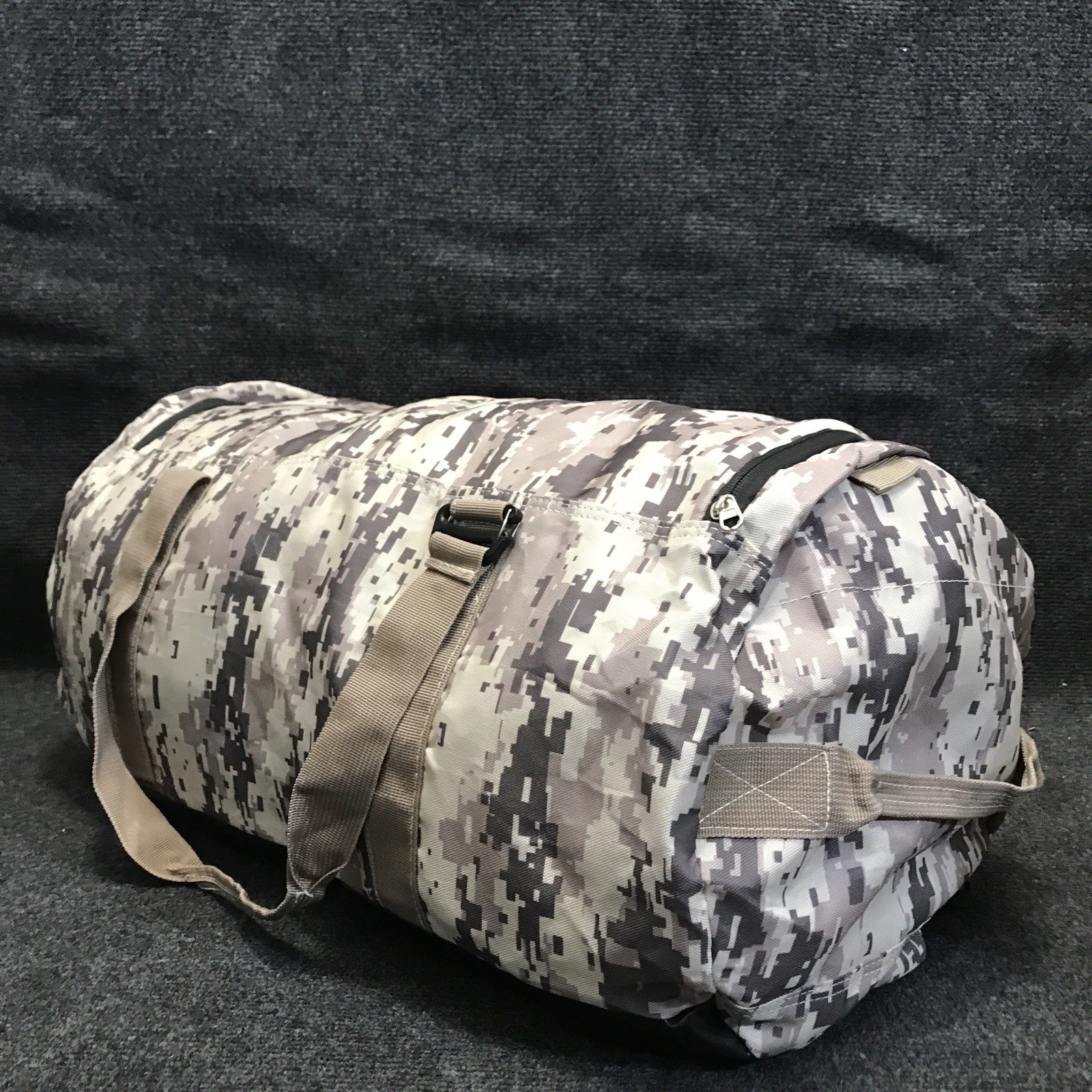 ScarletSkye Medium Size Camp 2 Pocket Digital Camo Duffle Bag w/ Molle Webbing