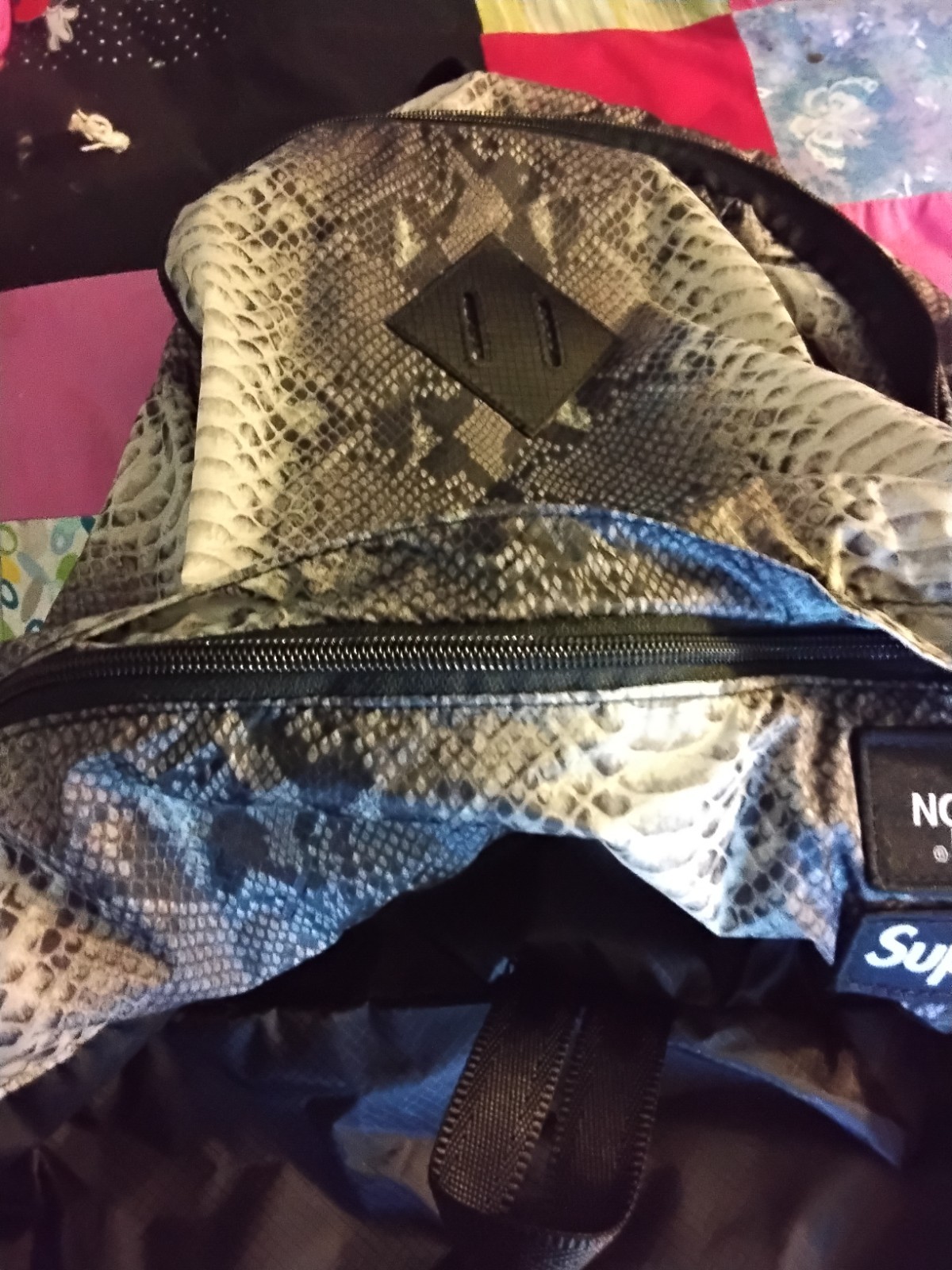 Supreme The North Face Snakeskin Lightweight Day Pack Black Grey authentic SS18