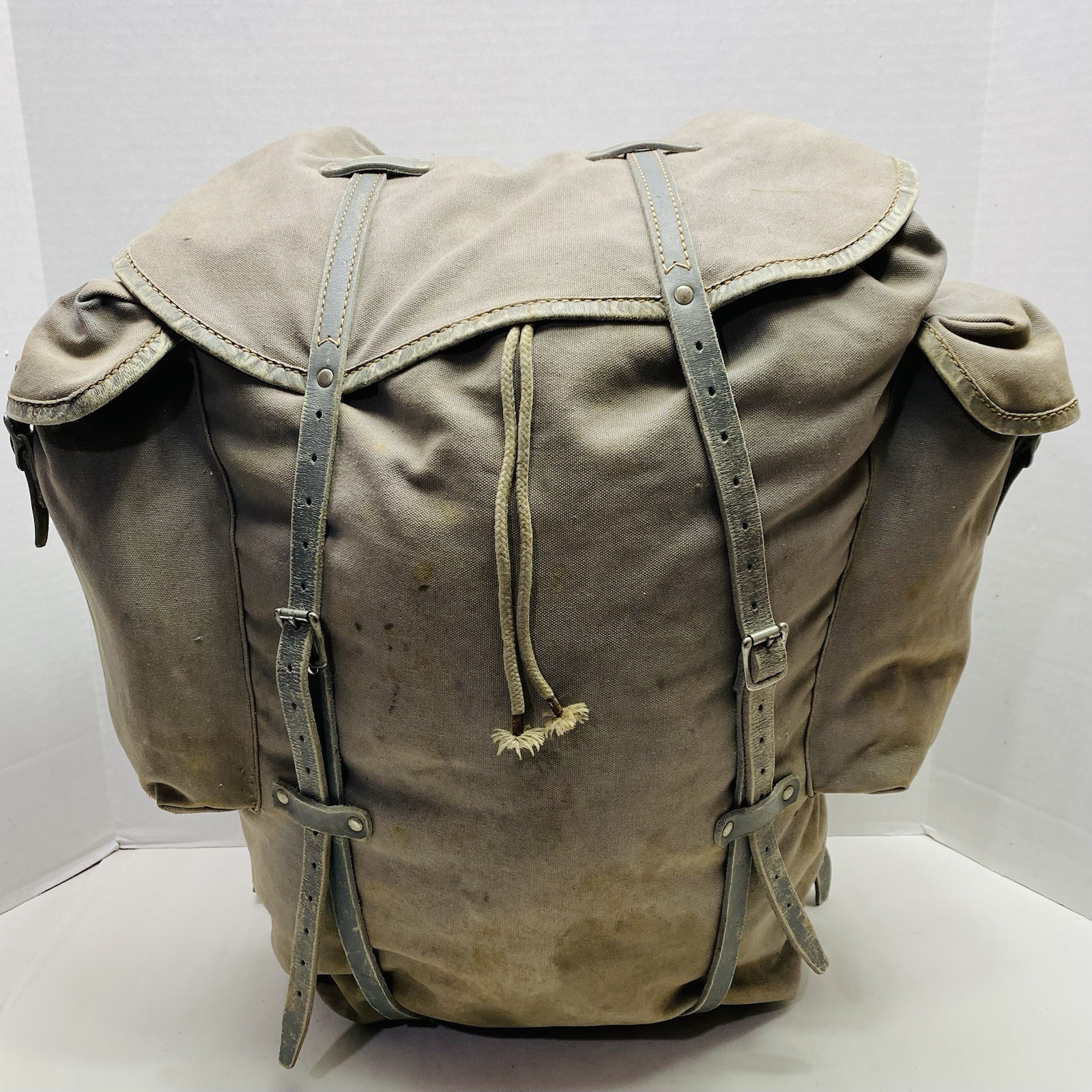Vtg Bergans Oslo Norway Backpack Canvas & Leather w/ External Metal Frame