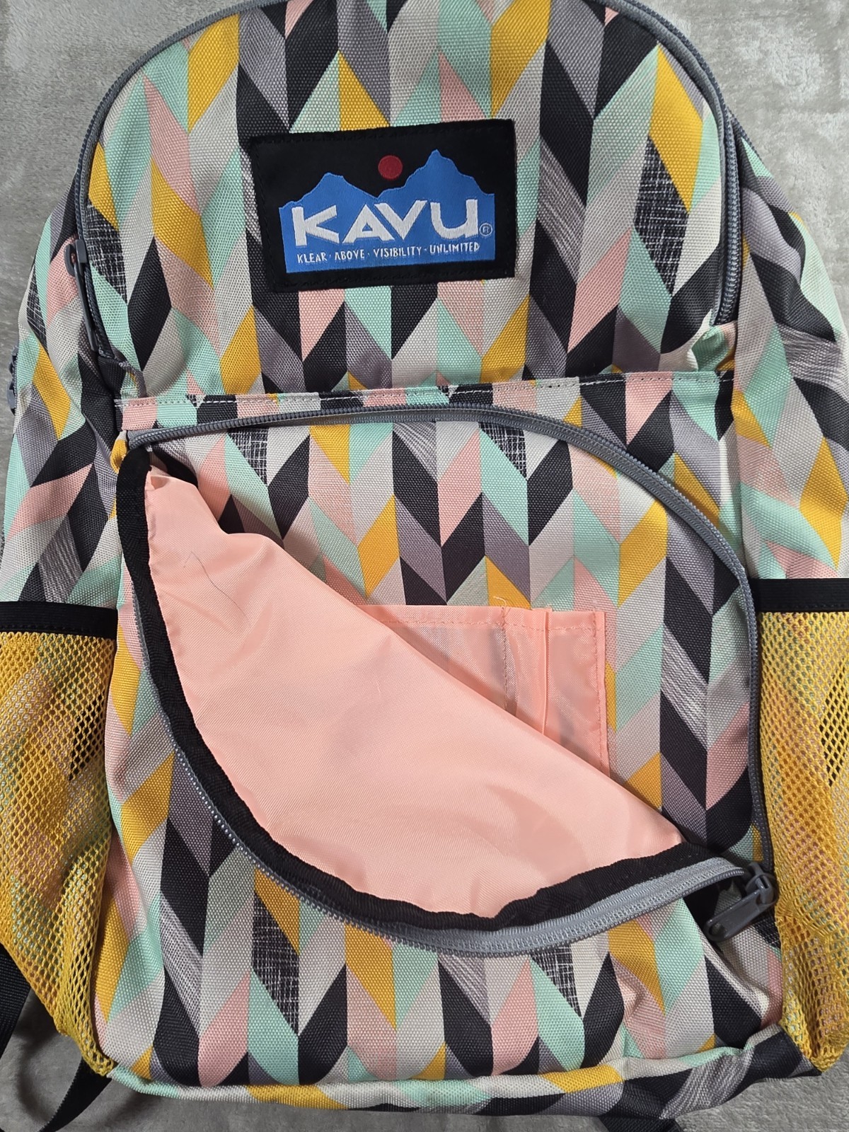 KAVU Geometric Print Backpack School Travel Daypack Laptop Bag Multi Pocket