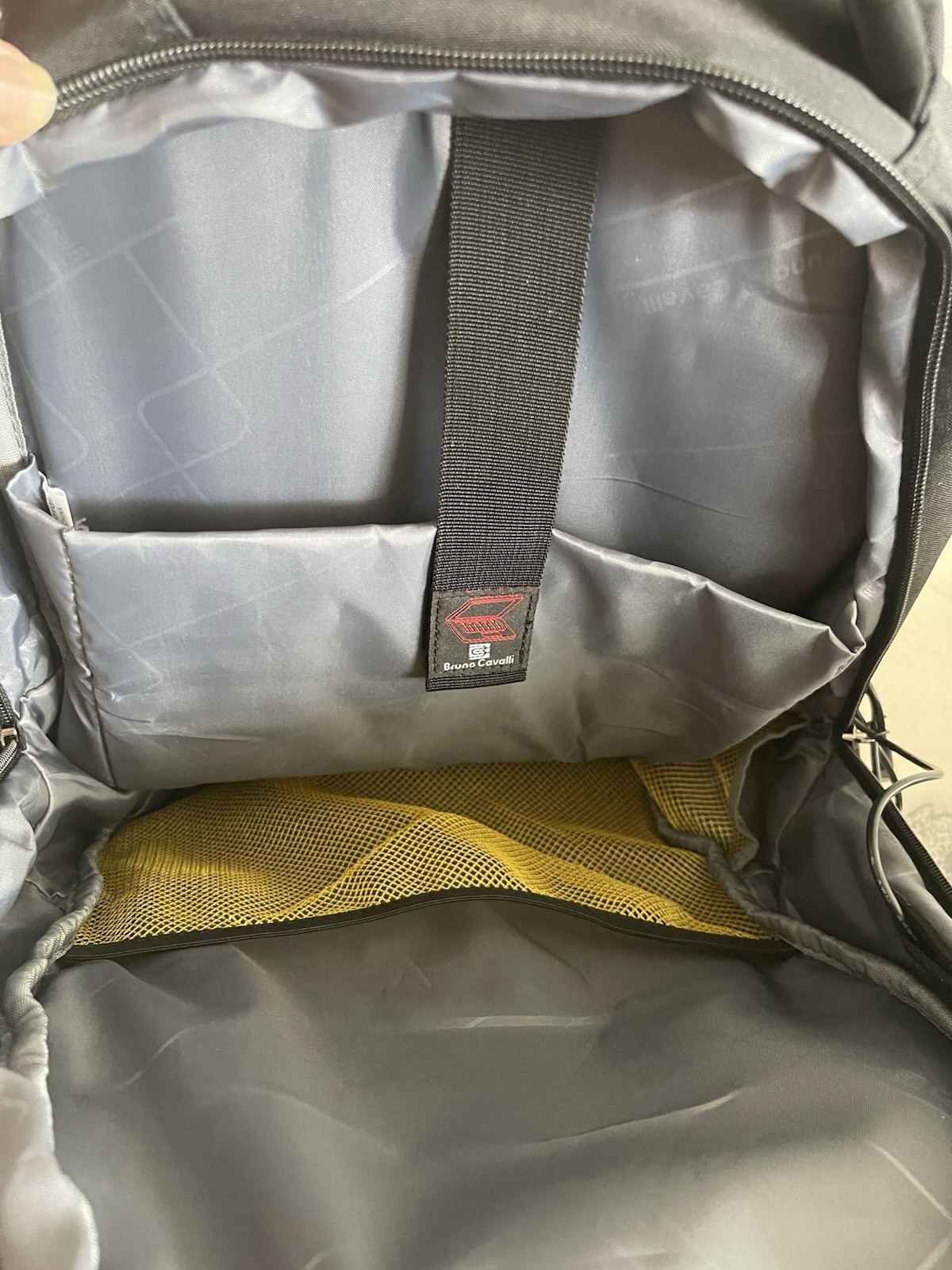 New Bruno Cavalli Laptop Backpack USB Charging, Black，20inx14in