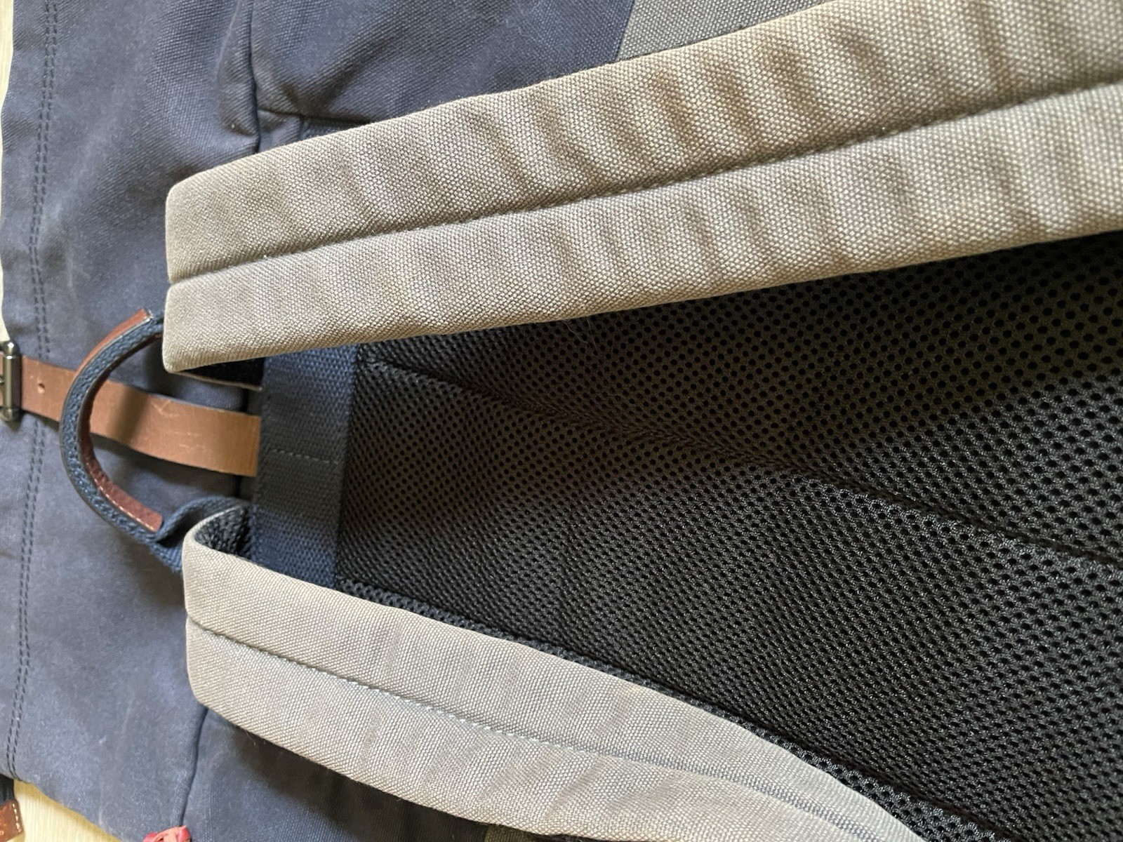 FOSSIL Defender Rolltop Backpack Navy Gray Leather Rucksack Gorpcore
